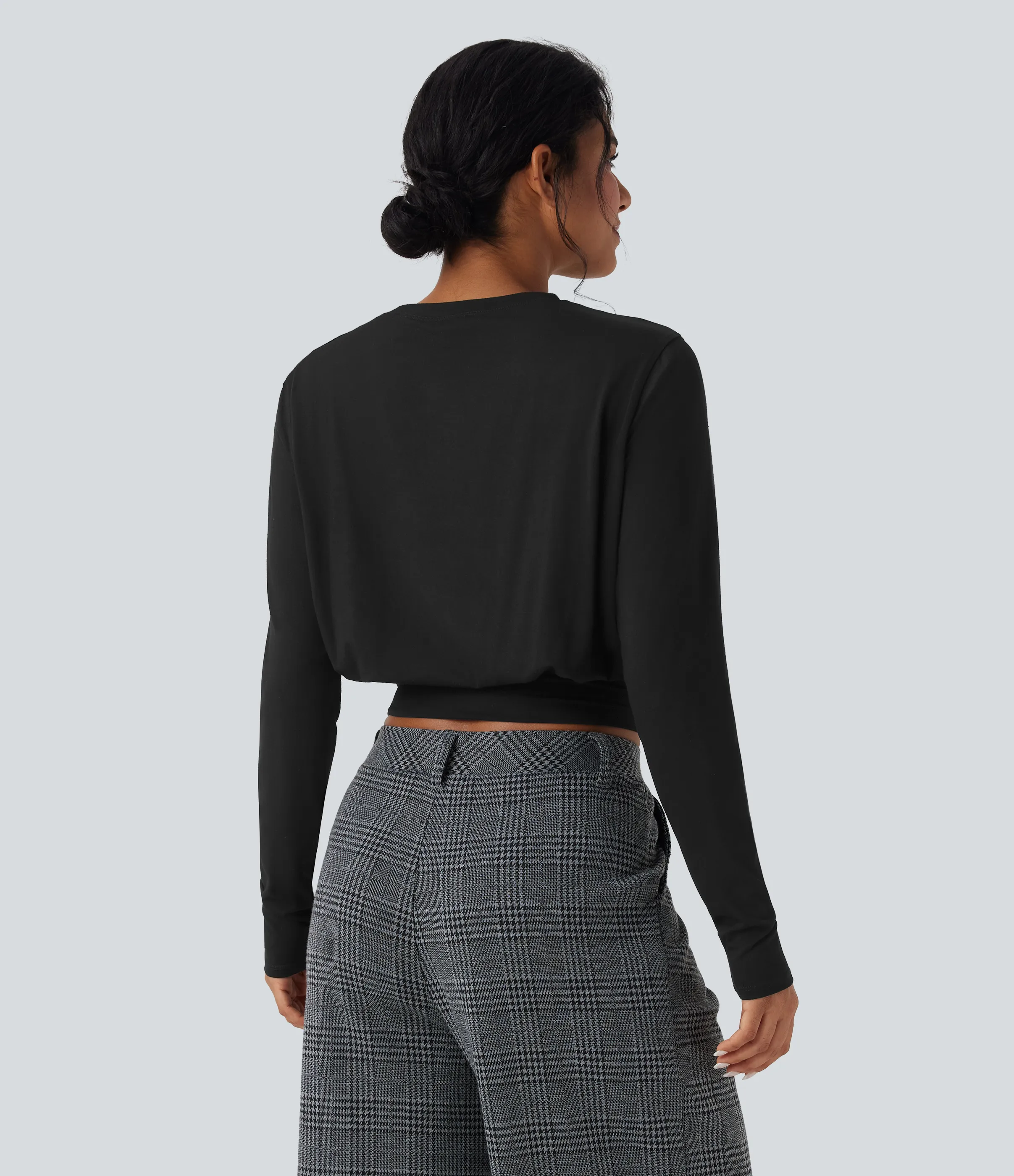 Halara Camiseta de oficina de manga larga y cuello redondo - Black - L sold by Halara product image thumbnail 3