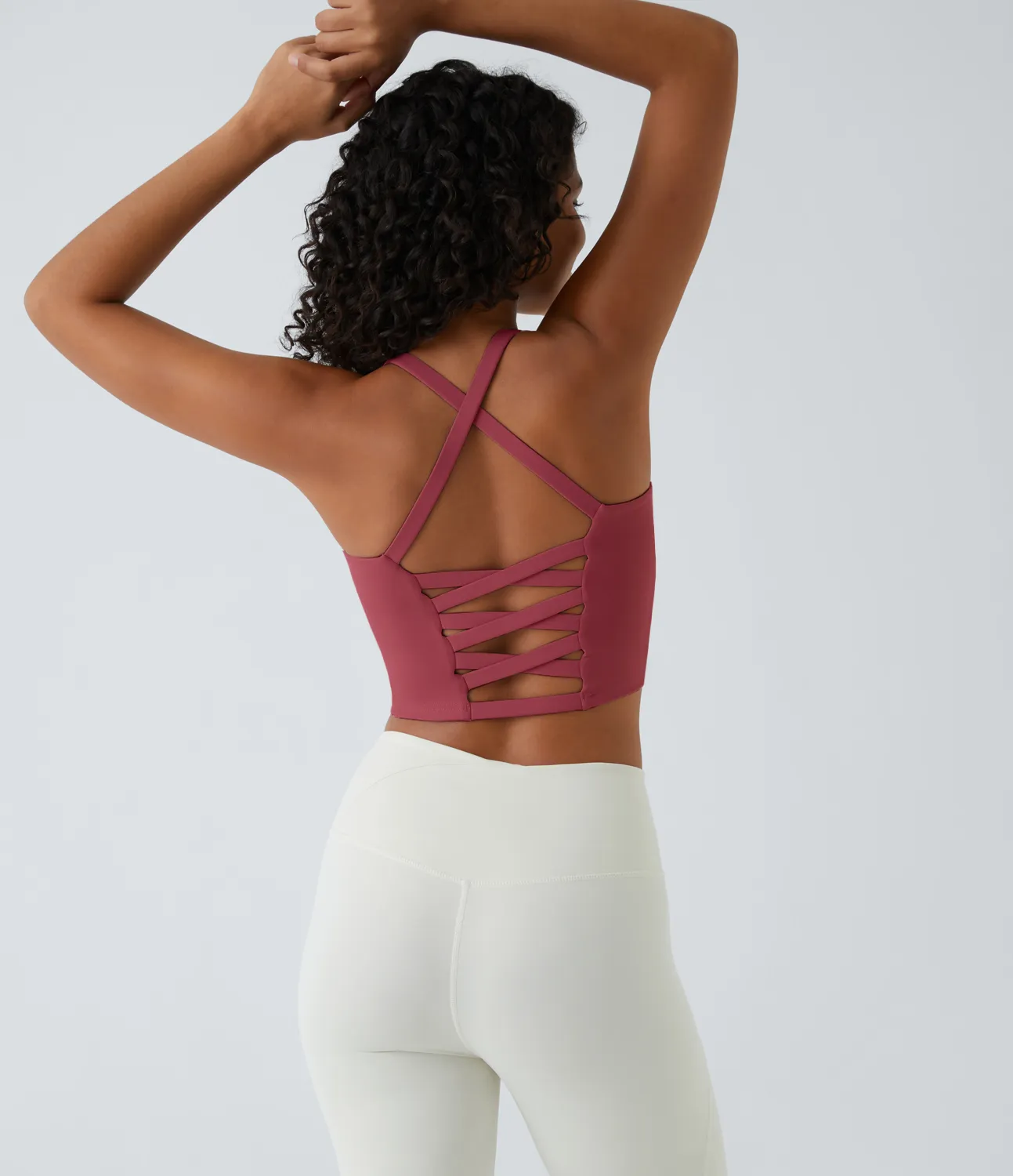 Halara Top corto de yoga en copas D-F - Dry Rose - XS sold by Halara