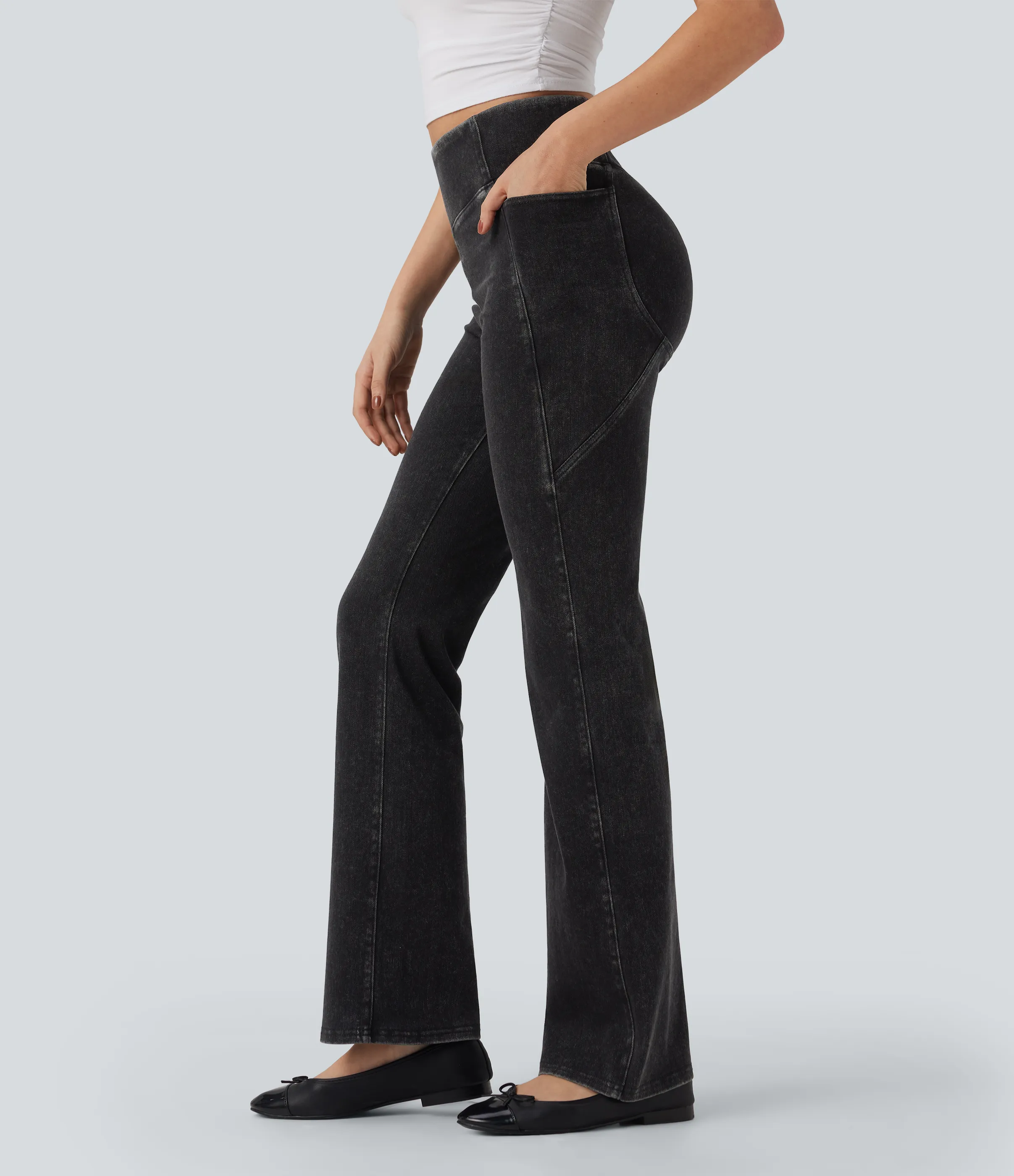 Halara Jeans casuales Halara Flex™ SoCinched de corte acampanado con control de abdomen y cintura alta con bolsillos - Phantom Denim - M(regular) sold by Halara product image thumbnail 2