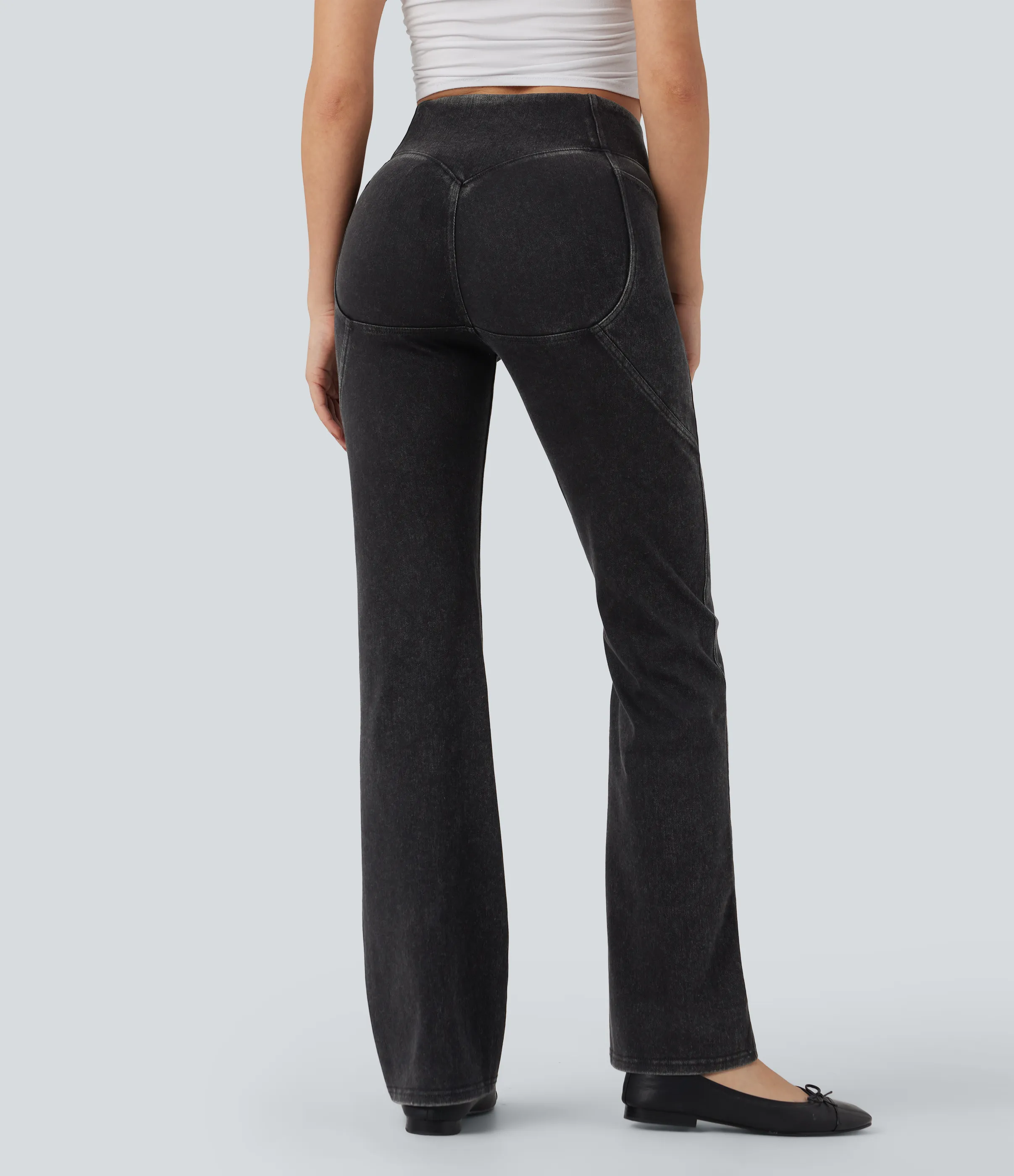 Halara Jeans casuales Halara Flex™ SoCinched de corte acampanado con control de abdomen y cintura alta con bolsillos - Phantom Denim - M(regular) sold by Halara product image thumbnail 3