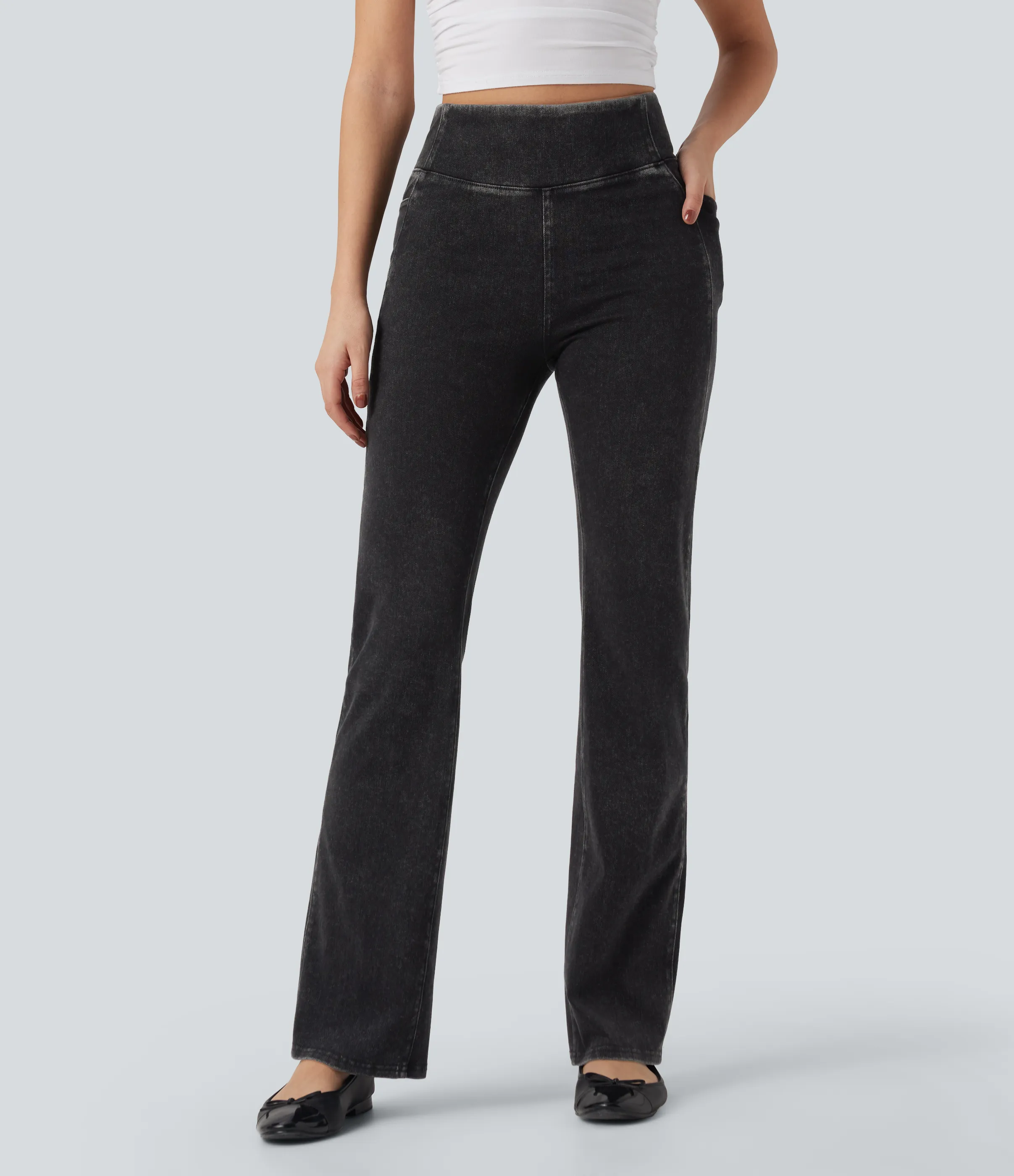 Halara Jeans casuales Halara Flex™ SoCinched de corte acampanado con control de abdomen y cintura alta con bolsillos - Phantom Denim - M(regular) sold by Halara product image thumbnail 4