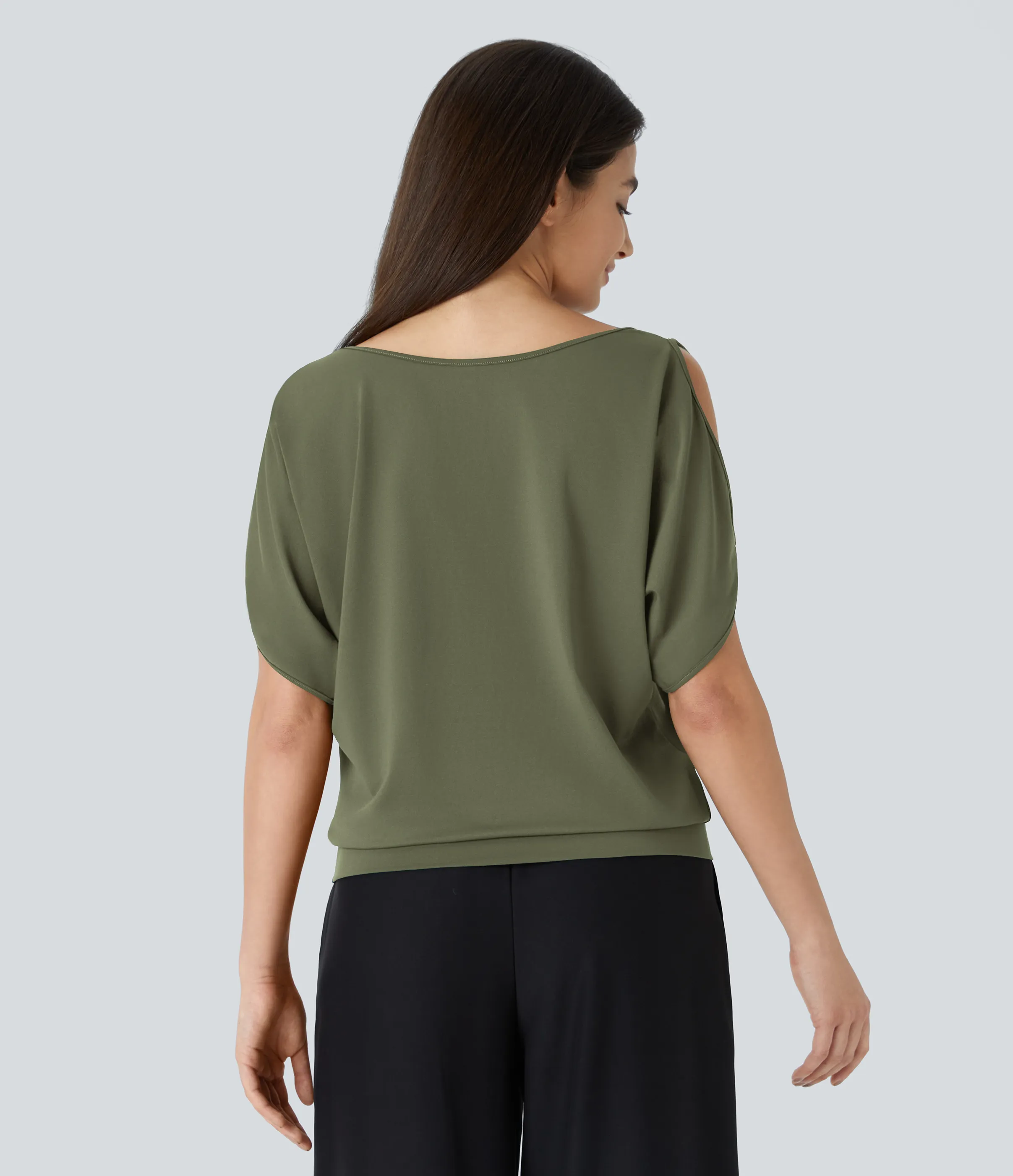 Halara Camiseta abertura manga corta cuello barco - Loden Green - L sold by Halara product image thumbnail 3