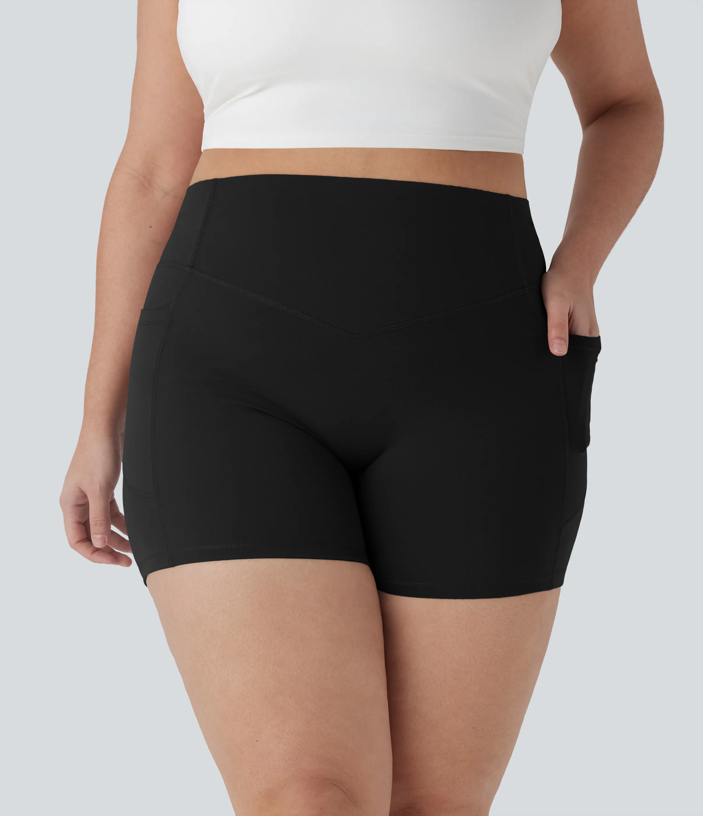 Halara Shorts biker moldeadores Halara UltraSculpt™ de tiro alto moldeador de abdomen con push-up y bolsillos con 12,7cm de longitud - Black - 1X sold by Halara product image thumbnail 3