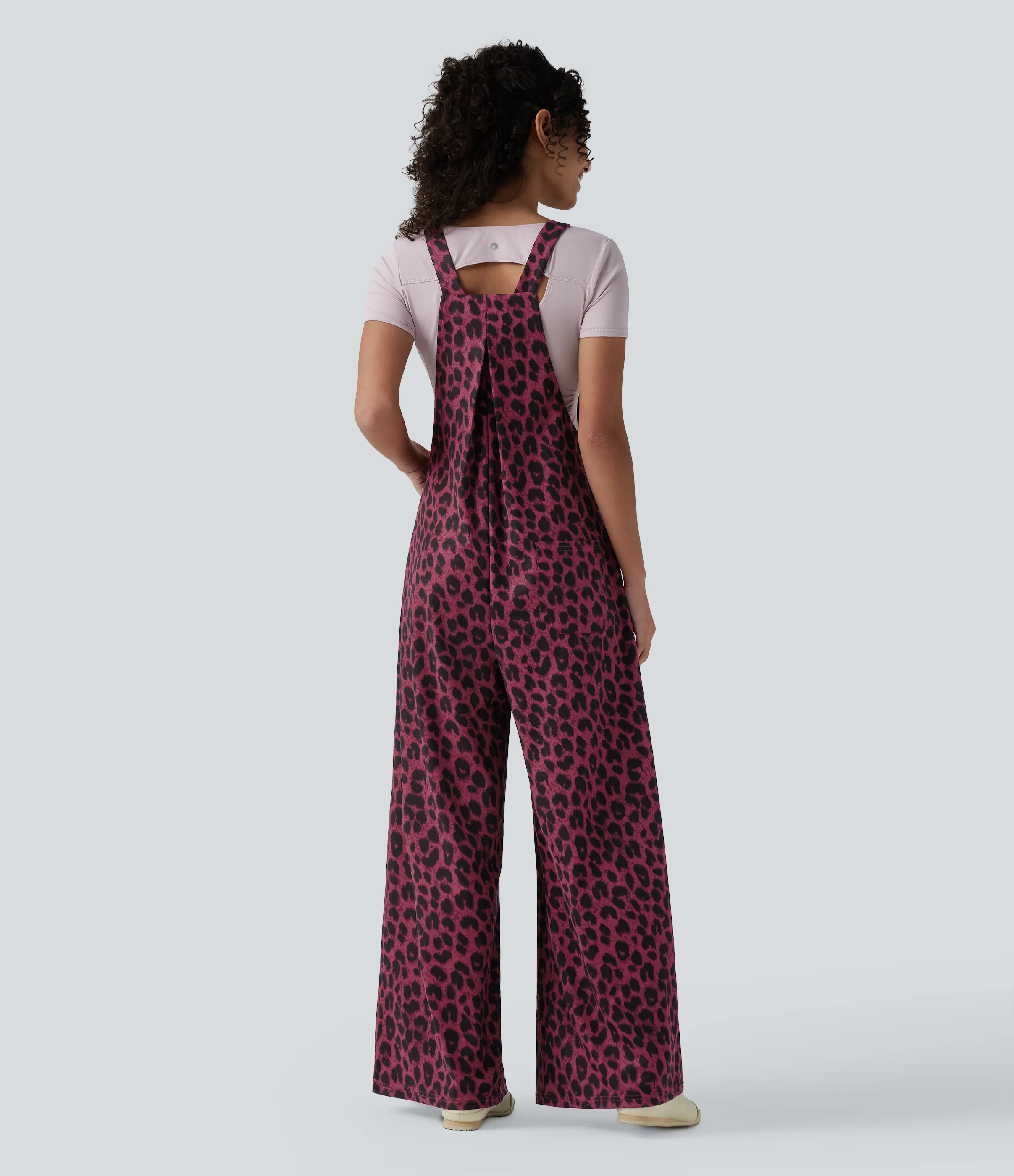 Halara Jumpsuit casual con estampado de leopardo y bolsillos - Maroon Leopard - M(regular) sold by Halara product image thumbnail 3