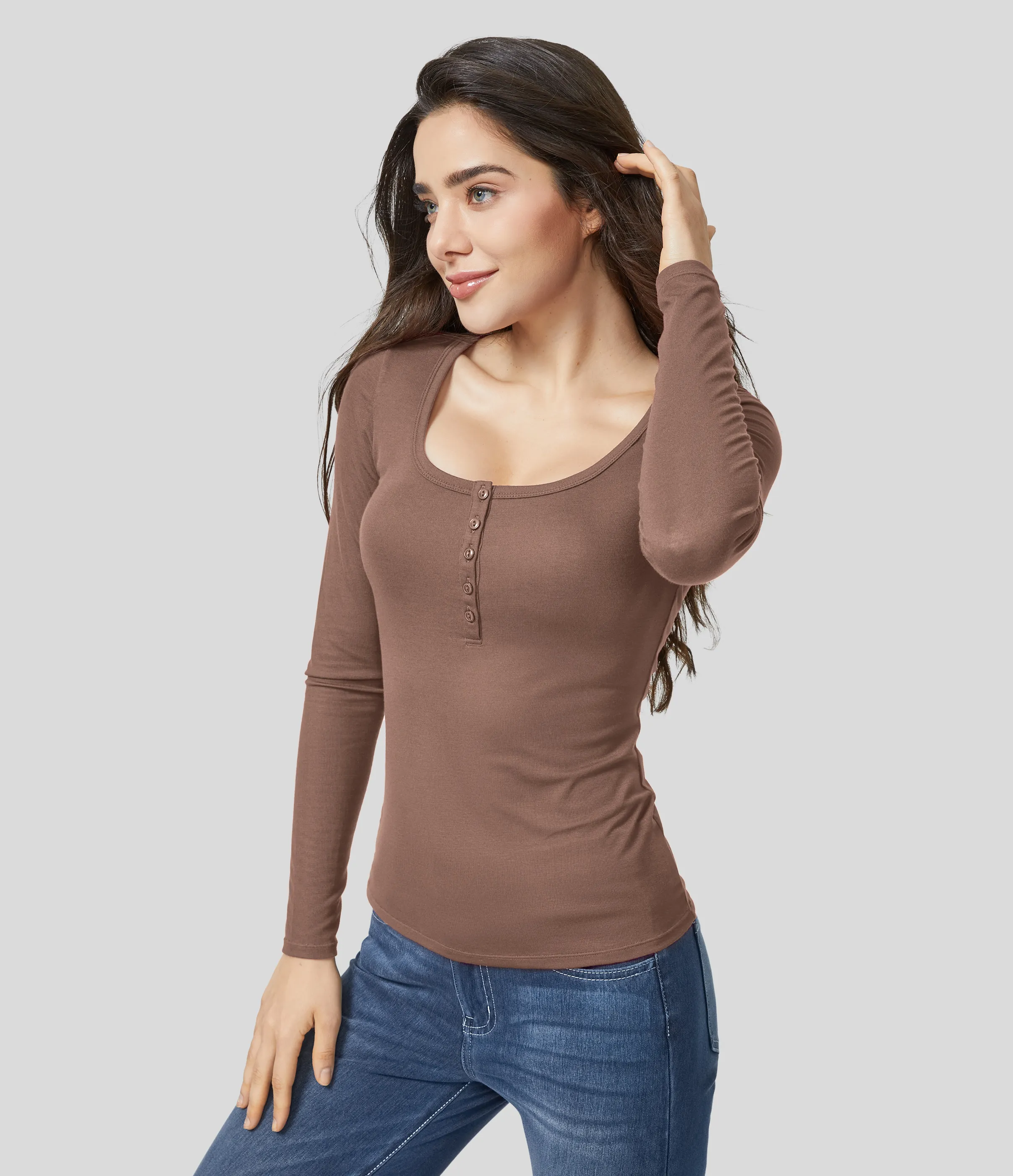 Halara Top ajustado manga larga cuello Henley acanalado - Beaver Fur - XL sold by Halara product image thumbnail 4