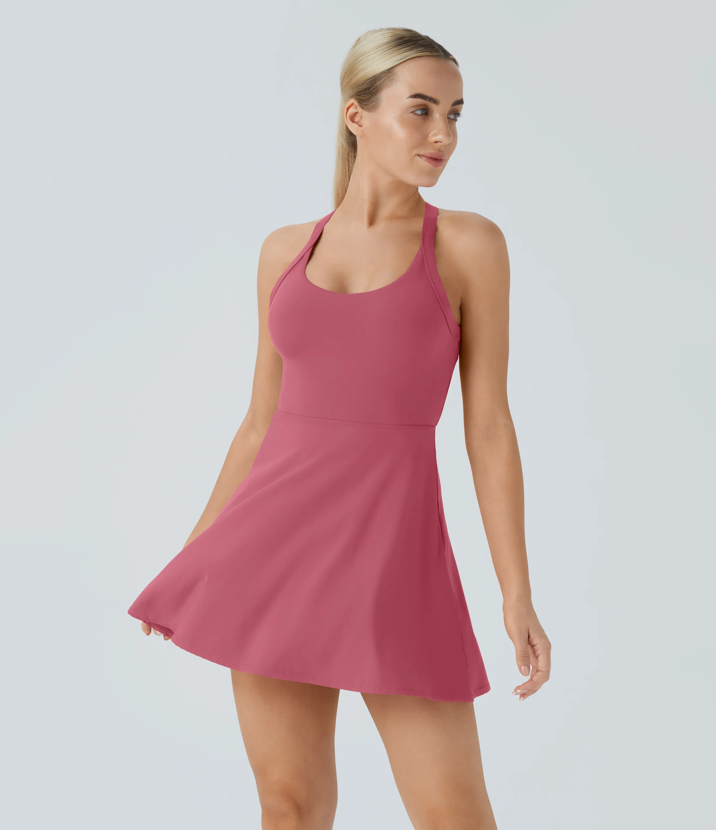 Halara Vestido deportivo sin espalda con diseño retorcido en copas D-F - Begonia Rouge - XS sold by Halara product image thumbnail 3