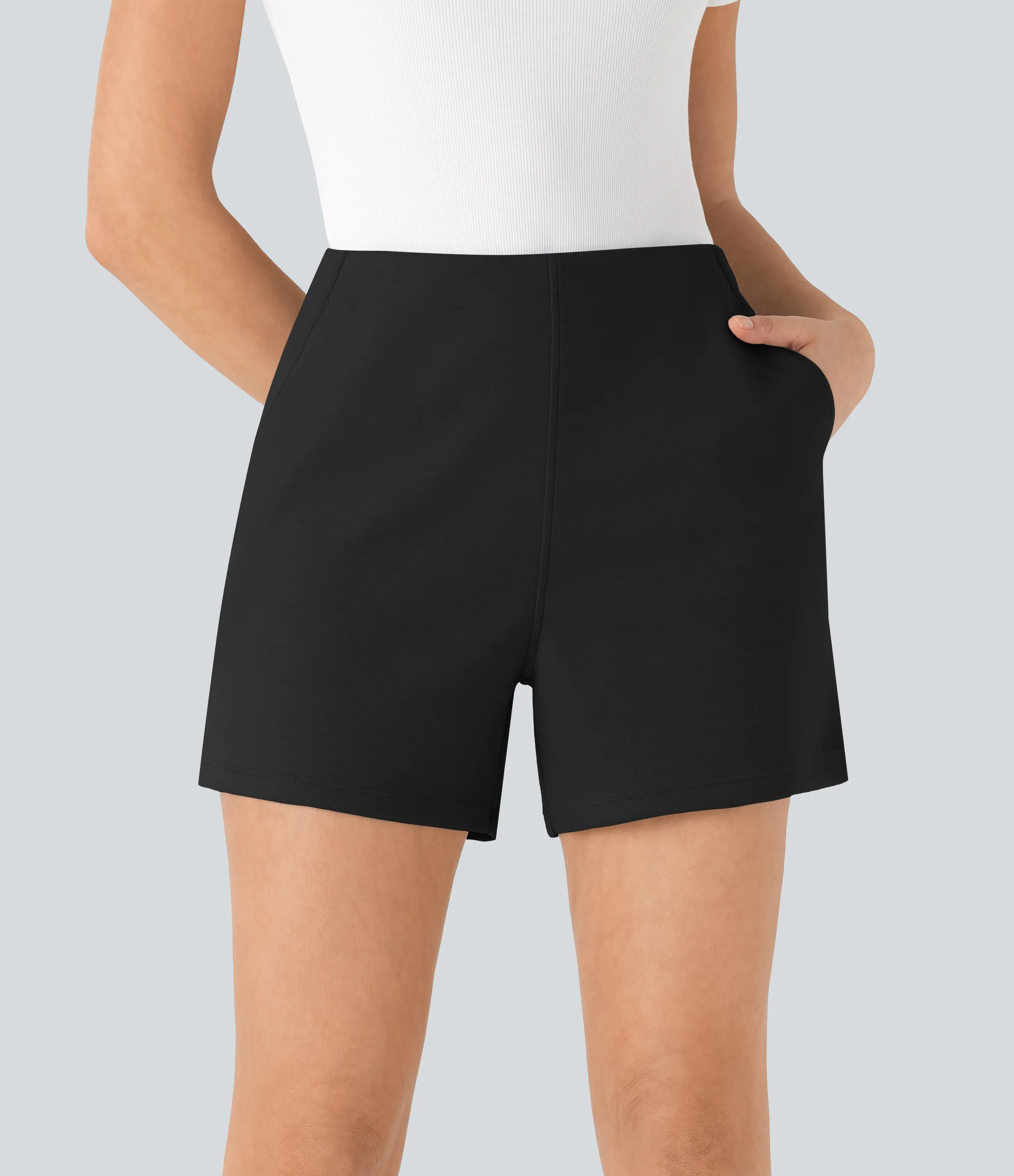 Halara Shorts de oficina de tiro alto con bolsillos laterales - Black - XL sold by Halara product image thumbnail 2
