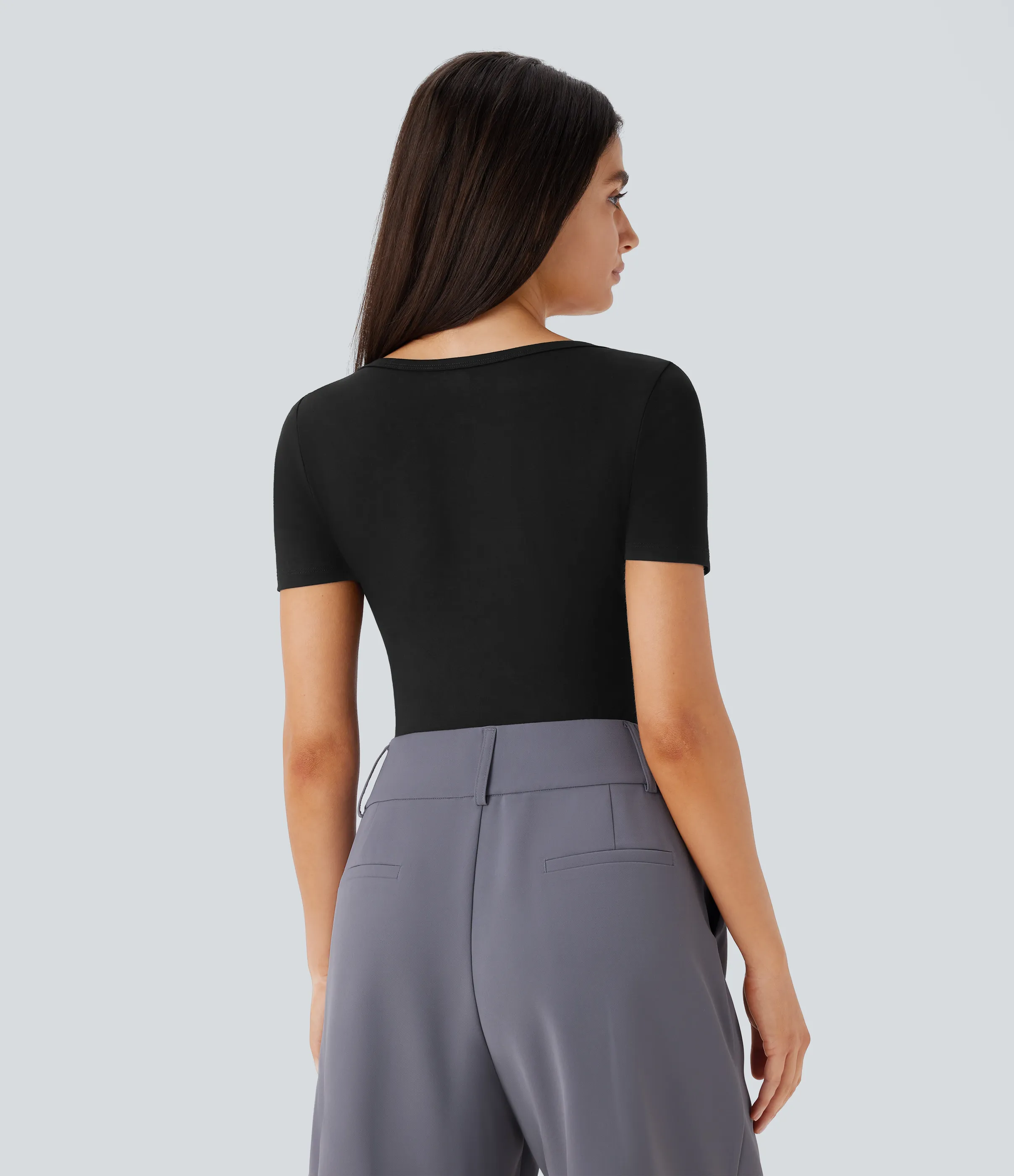 Halara Body oficina ajustado botón presión manga corta cuello U - Black - S sold by Halara product image thumbnail 4