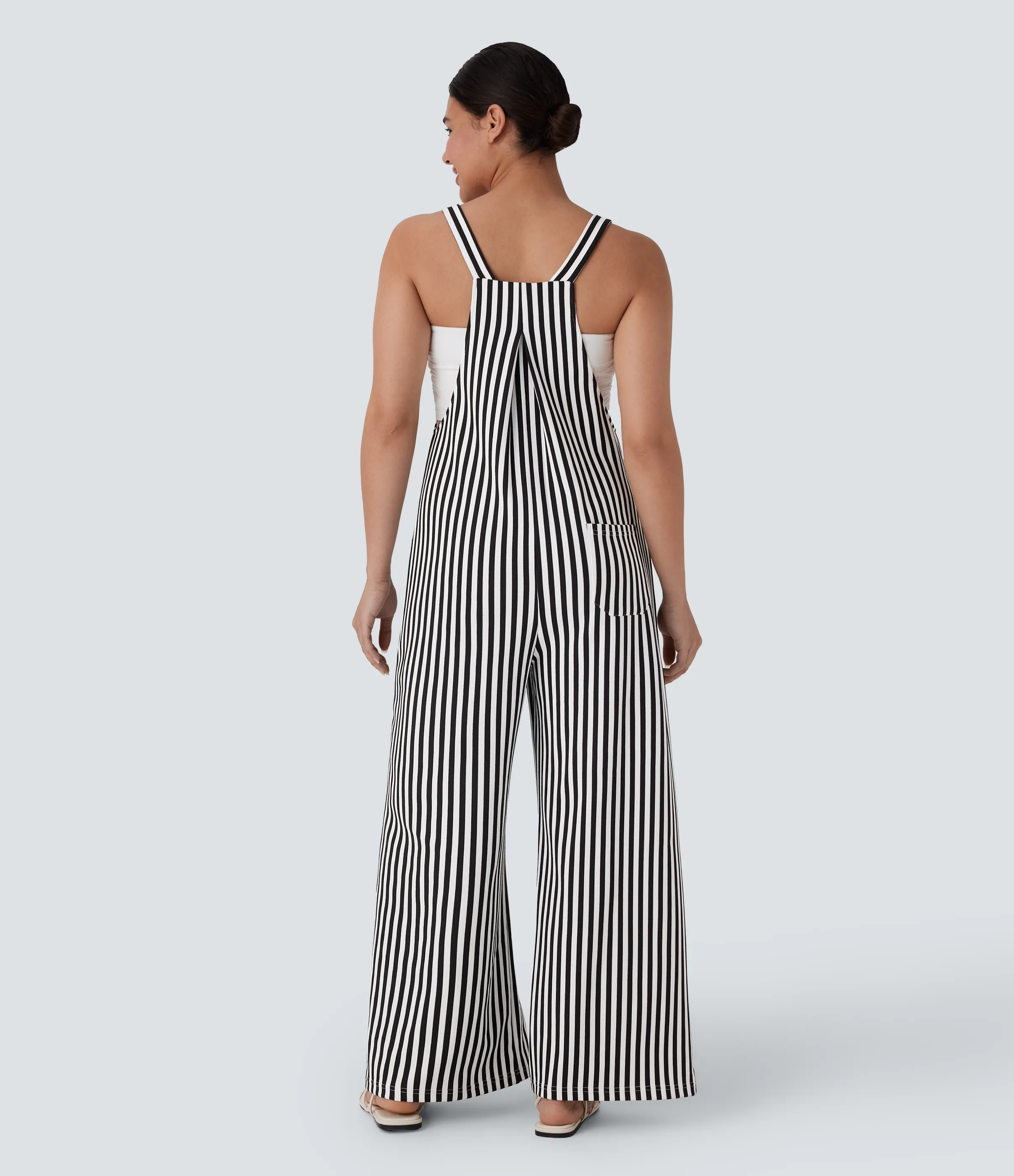 Halara Overol resort gofre raya múltiple bolsillo botón correa ajustable - Black White Horizontal Stripe - S(petite) sold by Halara product image thumbnail 3