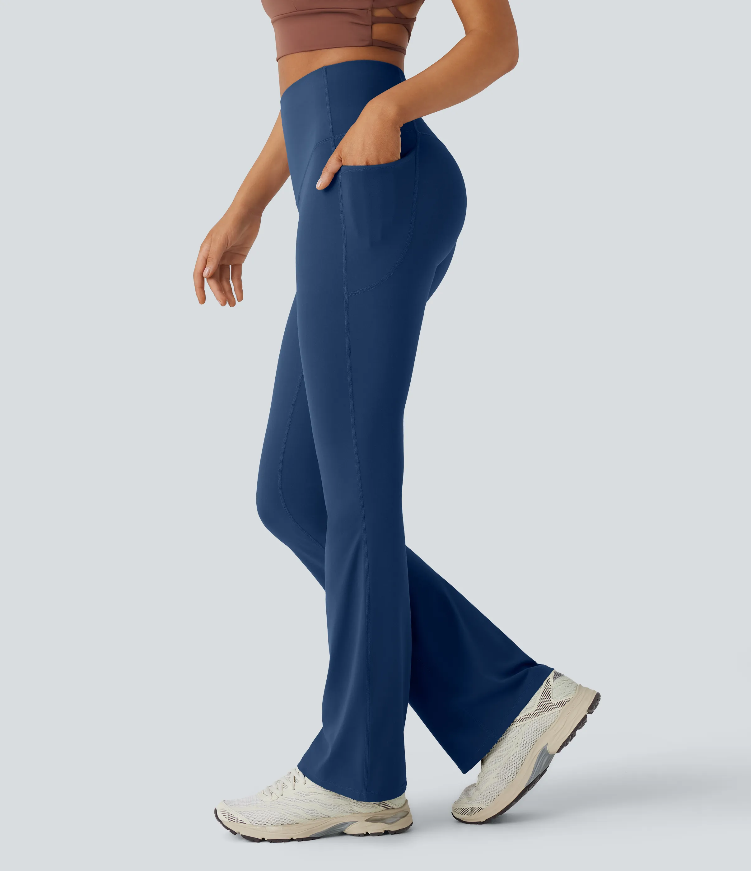 Halara Leggings SoCinched UltraSculpt yoga Bootcut tiro alto control abdomen bolsillo lateral moldeador - Navy Peony - L(regular) sold by Halara product image thumbnail 2