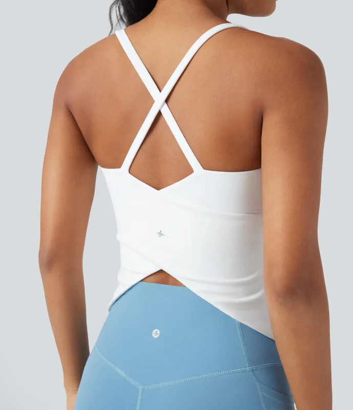 Halara Top de yoga con escote redondo, espalda cruzada y dobladillo cruzado - White - S made by Halara