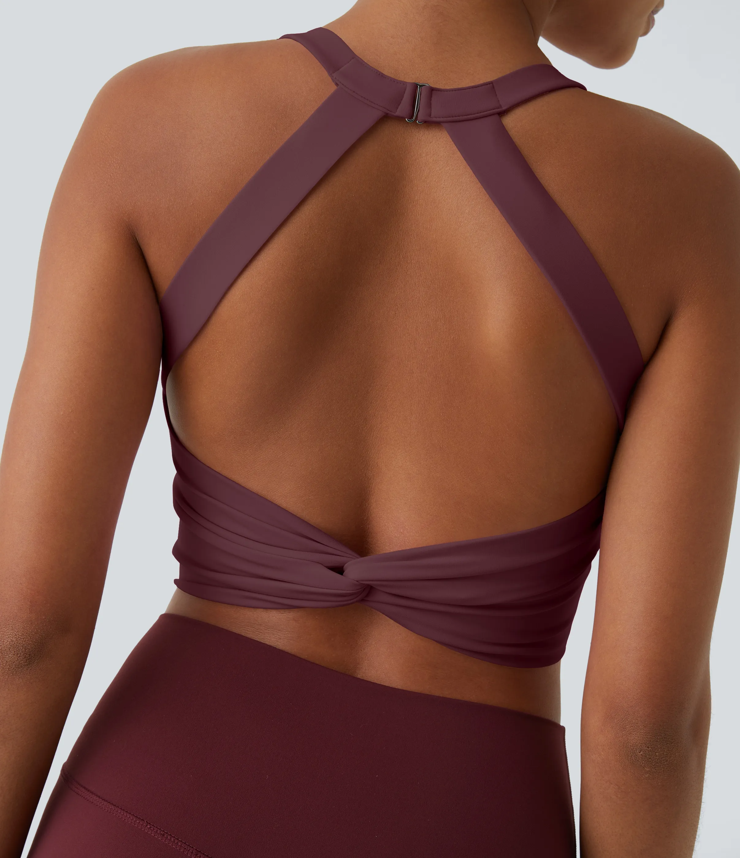 Halara Top corto de yoga SoftlyZero™ Plush afelpado con abertura en copas D-F - Red Mahogany - L sold by Halara product image thumbnail 5
