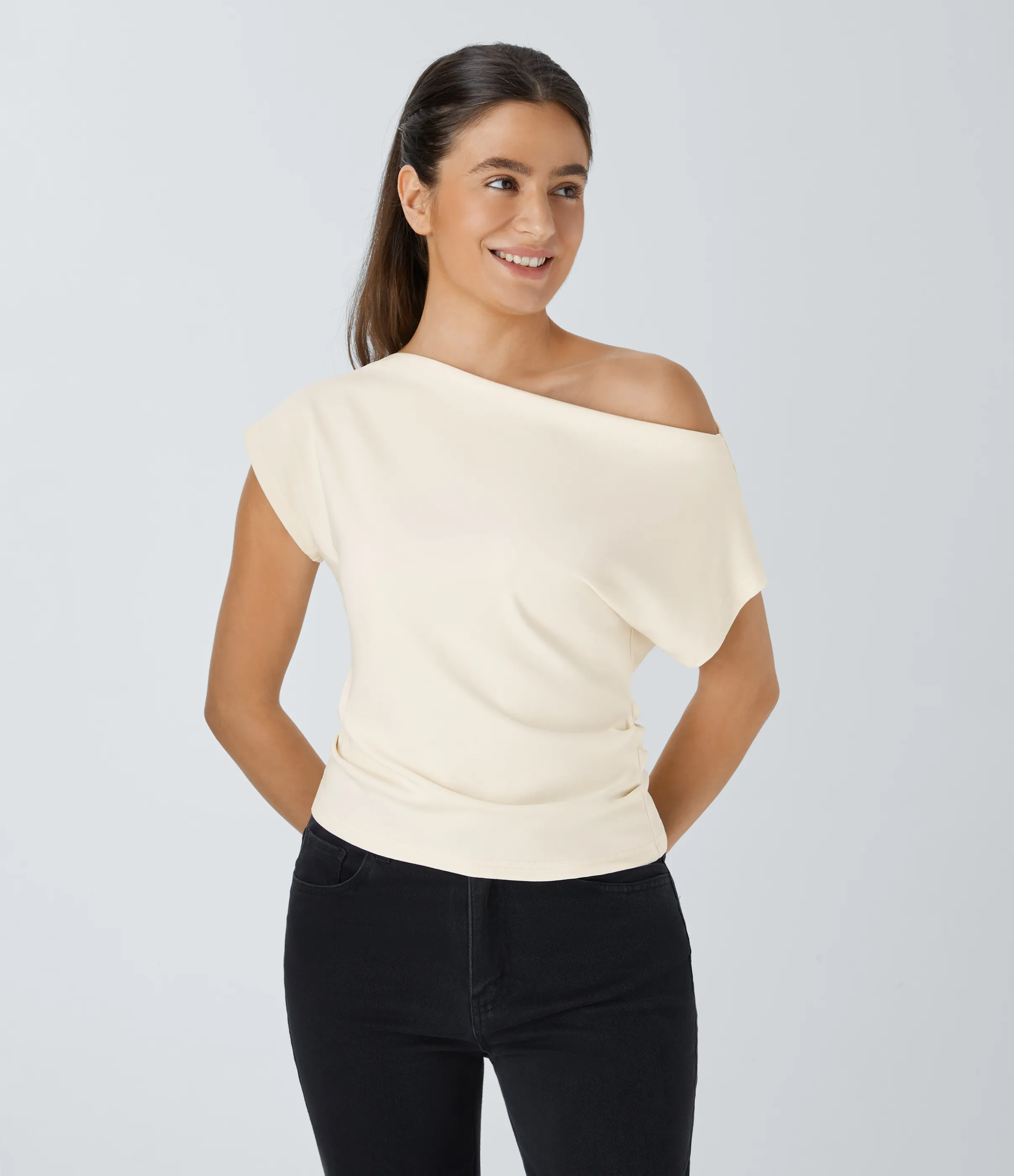Halara Blusa fruncida manga corta sin hombro - Whisper White - L sold by Halara product image thumbnail 2