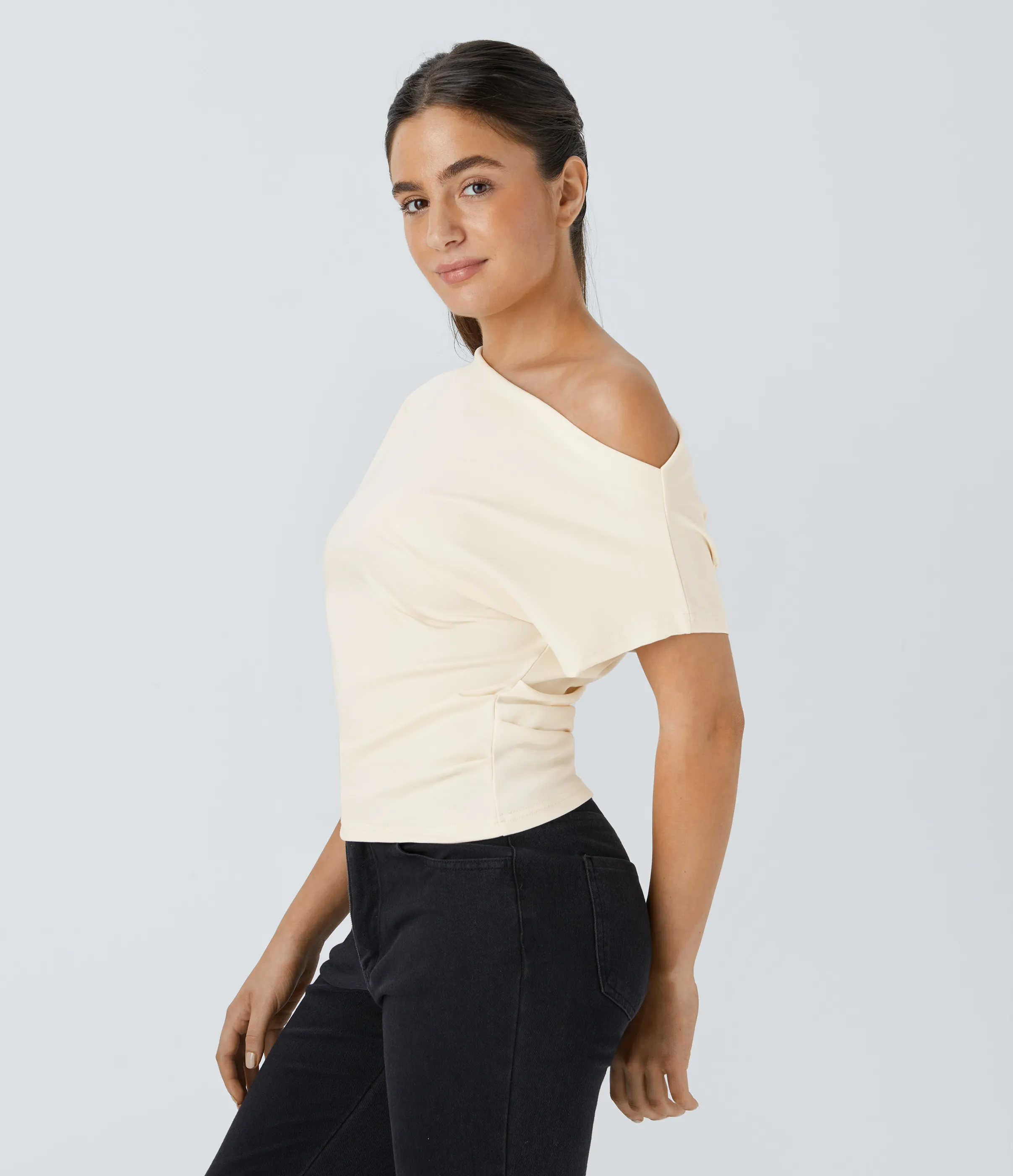 Halara Blusa fruncida manga corta sin hombro - Whisper White - L sold by Halara product image thumbnail 4