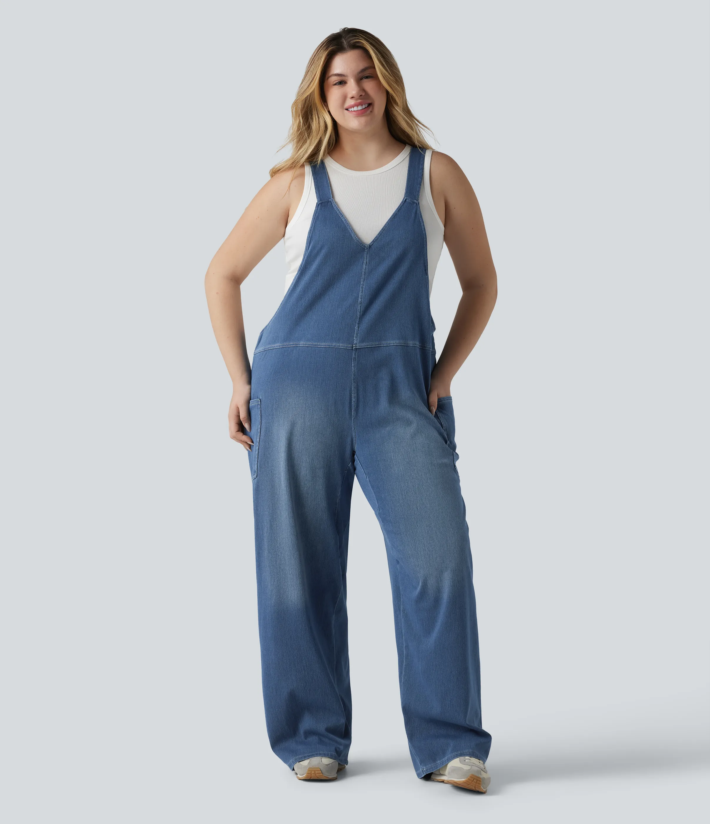 Halara Overol Halara Flex™ Denim mezclilla elástica lavada cuello en V y bolsillos de tallas grandes - Frost Blue Denim - 1X(regular) sold by Halara product image thumbnail 2