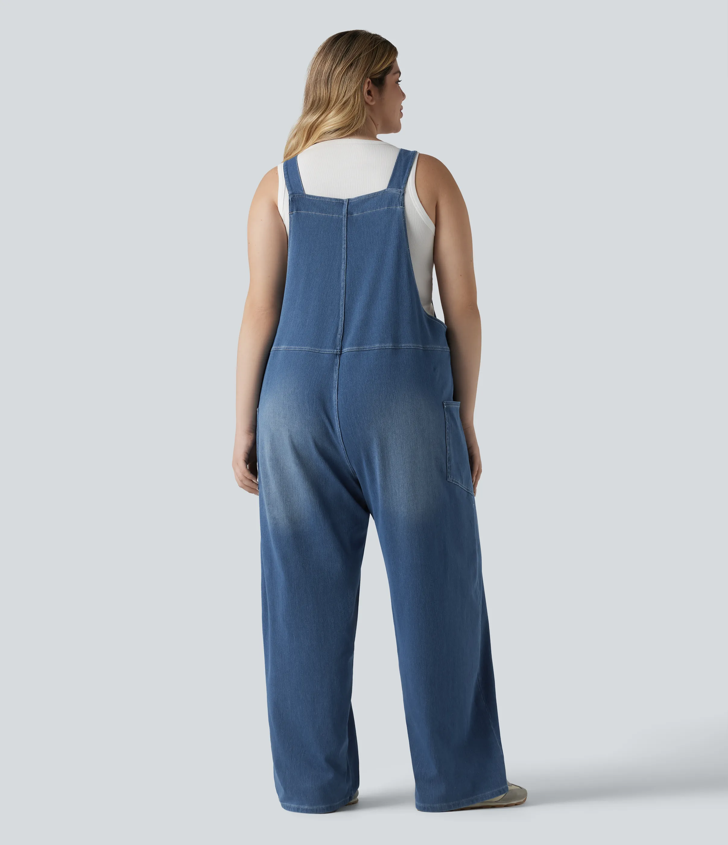 Halara Overol Halara Flex™ Denim mezclilla elástica lavada cuello en V y bolsillos de tallas grandes - Frost Blue Denim - 1X(regular) sold by Halara product image thumbnail 3