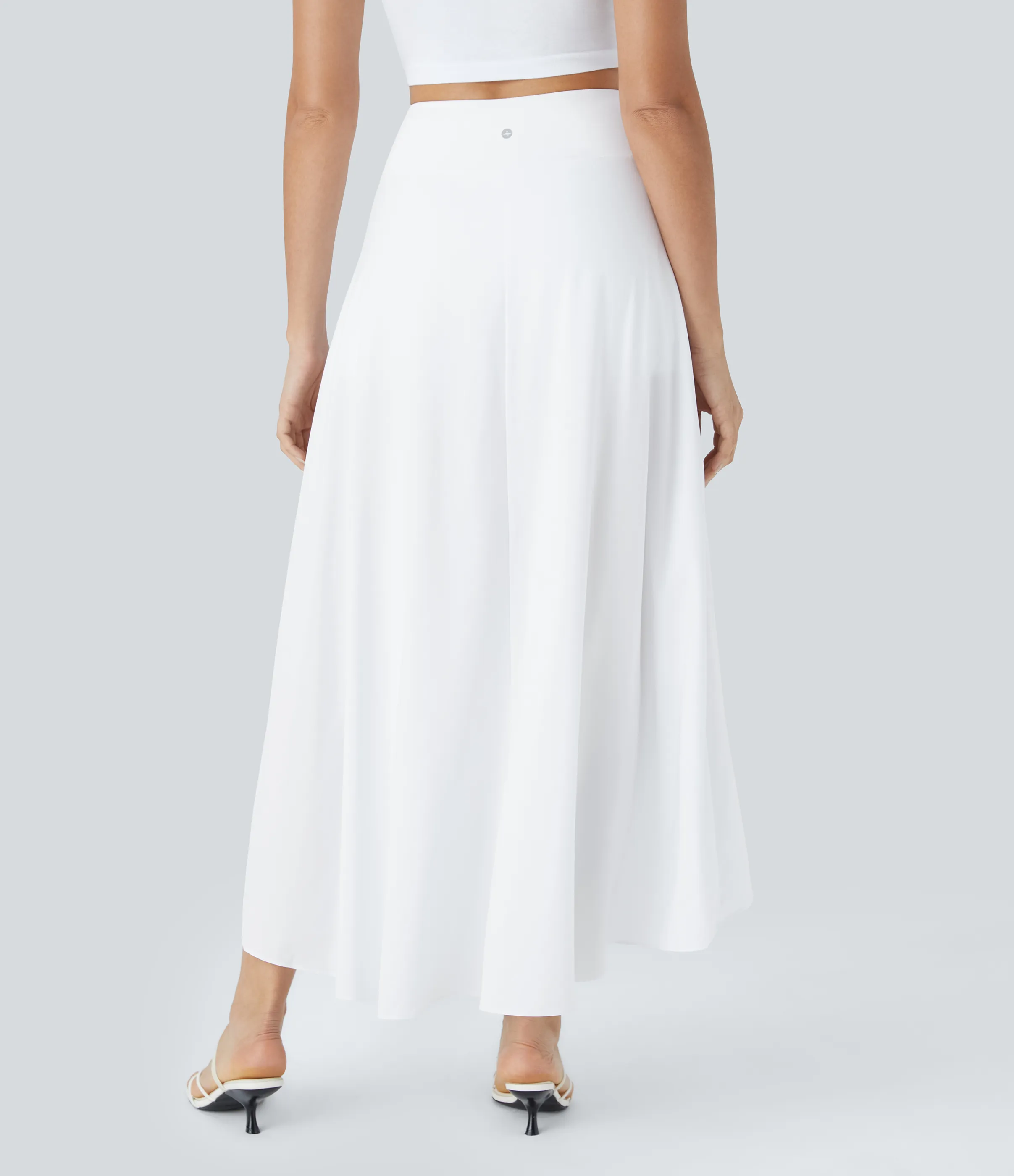 Halara Falda Breezeful™ larga regular tiro alto volante alto bajo 2 en 1 fluida secado rápido - White - XS(regular) sold by Halara product image thumbnail 3