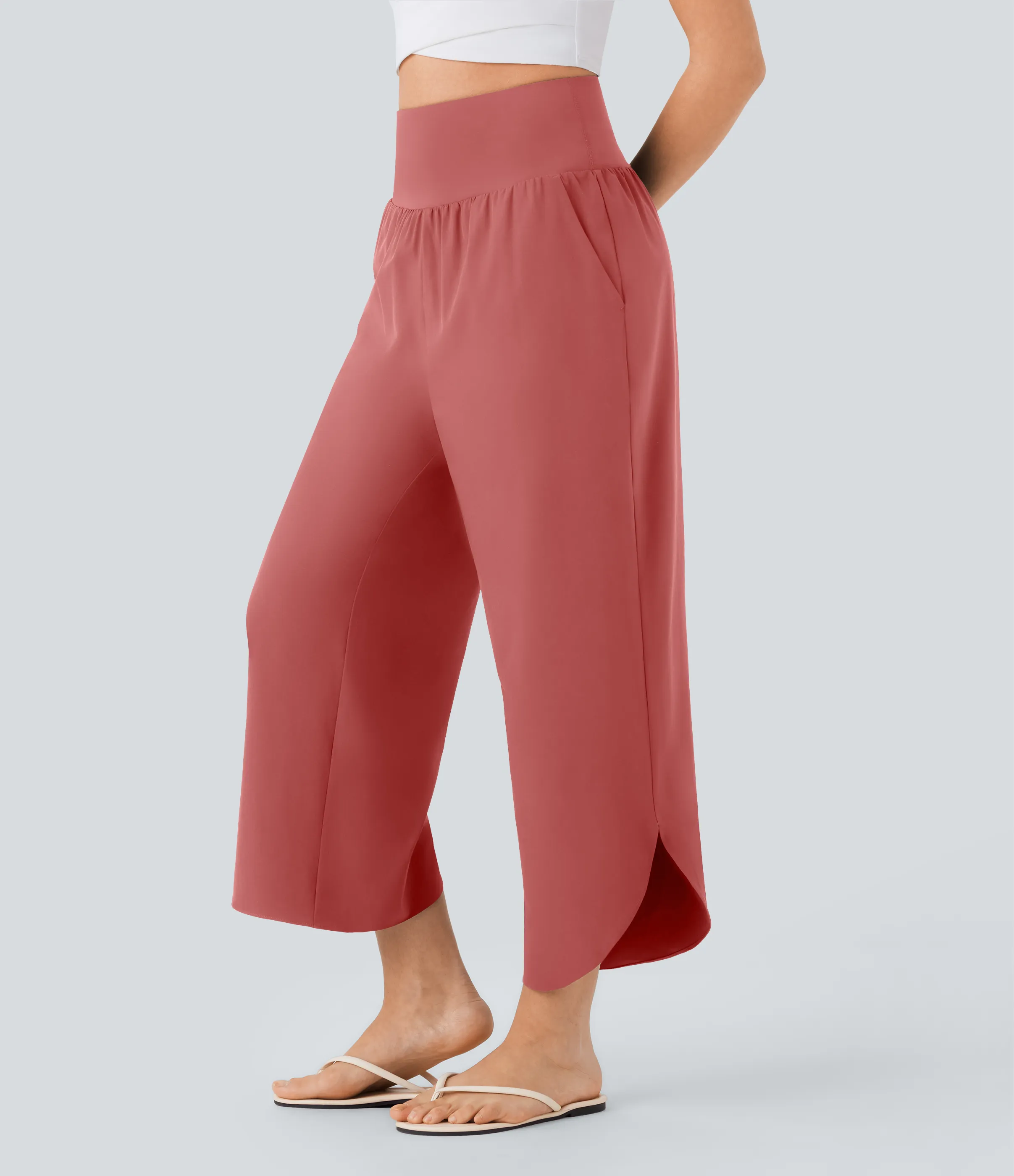 Halara Pantalón SoCinched resort secado rápido dobladillo dividido bolsillo lateral control abdomen tiro alto - Kapok Red - S(regular) sold by Halara
