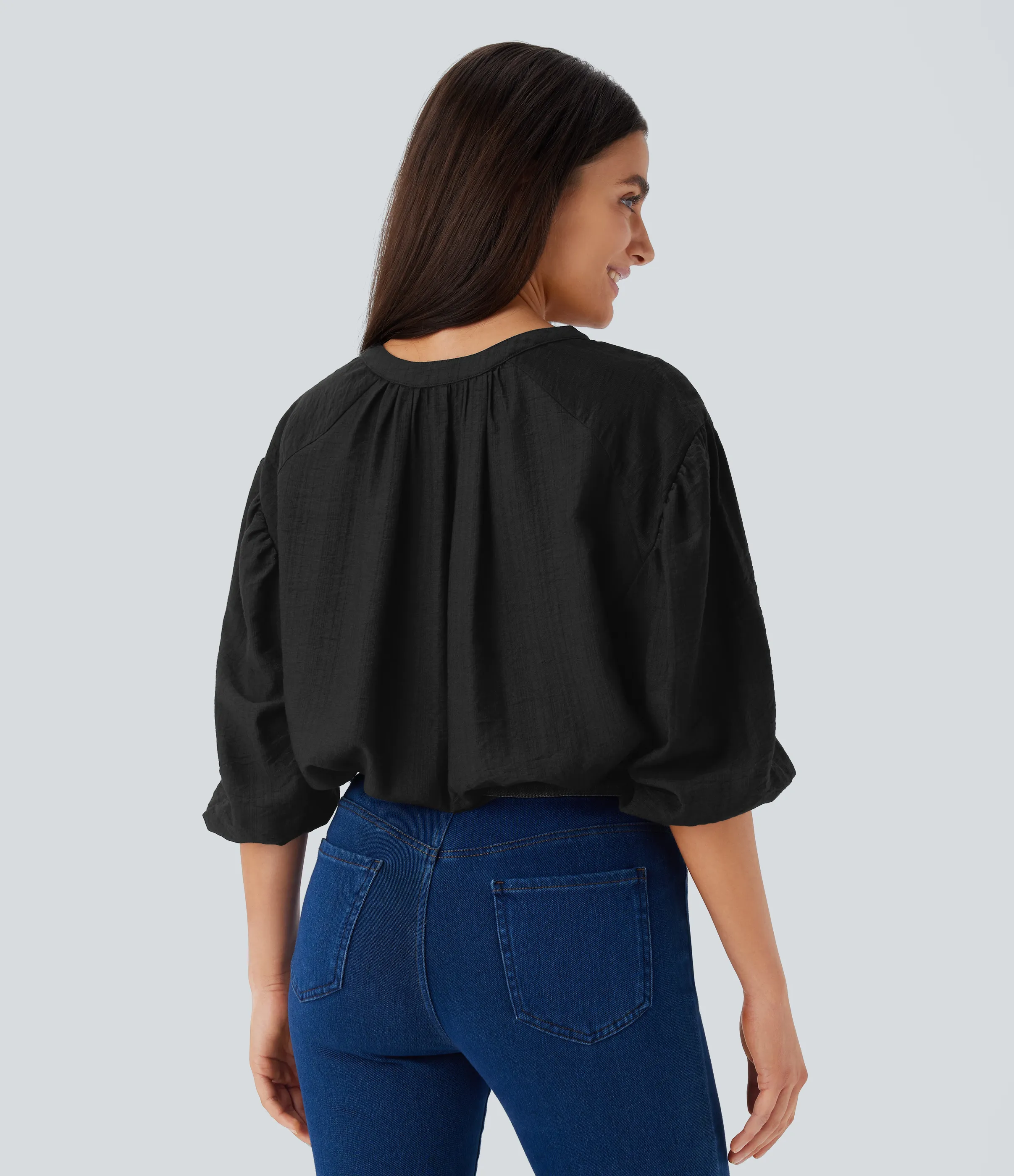 Halara Blusa gran tamaño cuello V manga obispo - Black - XS sold by Halara product image thumbnail 3