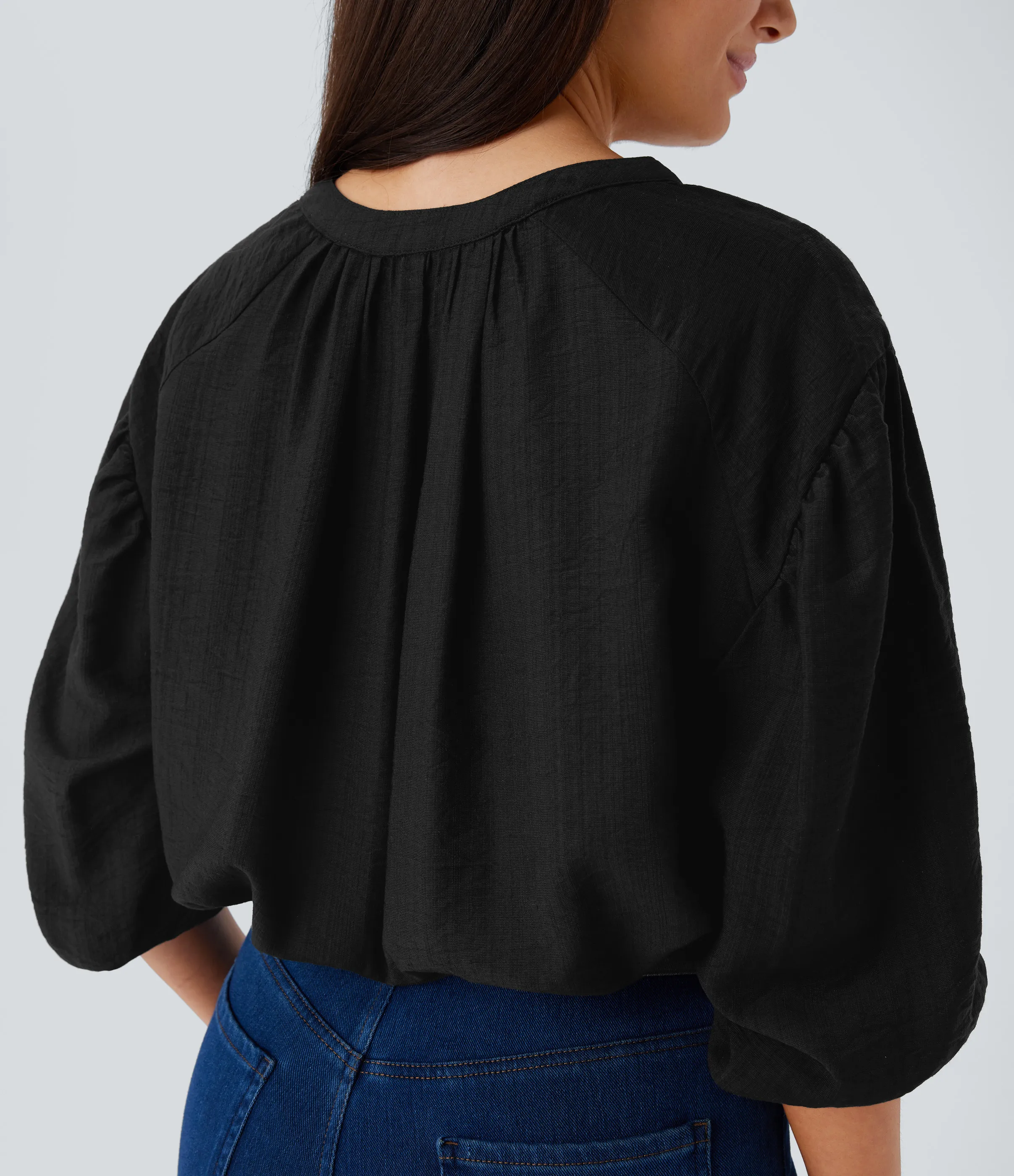 Halara Blusa gran tamaño cuello V manga obispo - Black - XS sold by Halara product image thumbnail 5