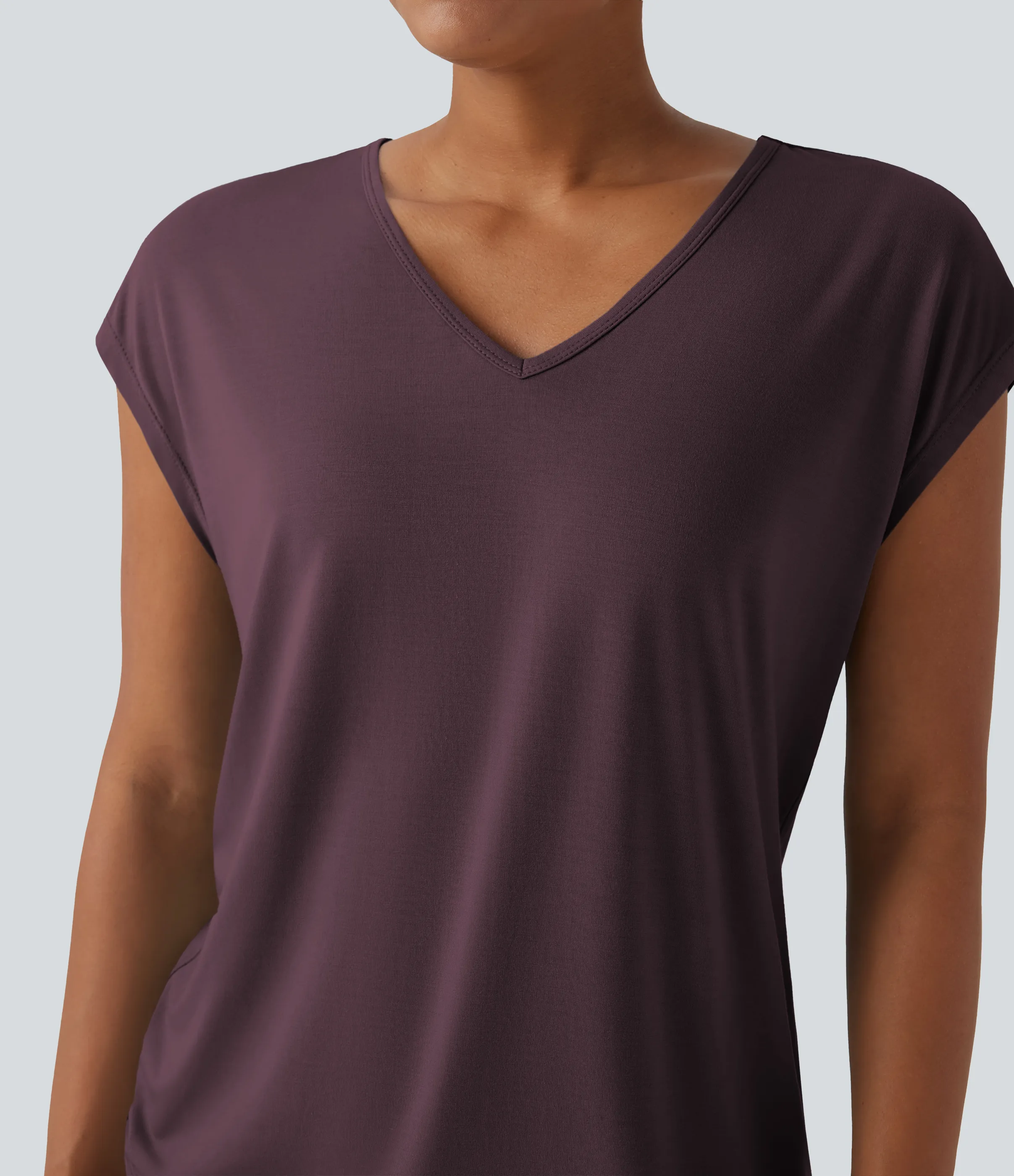 Halara Camiseta casual de manga corta con cuello en V - Maroon Banner - S sold by Halara product image thumbnail 5