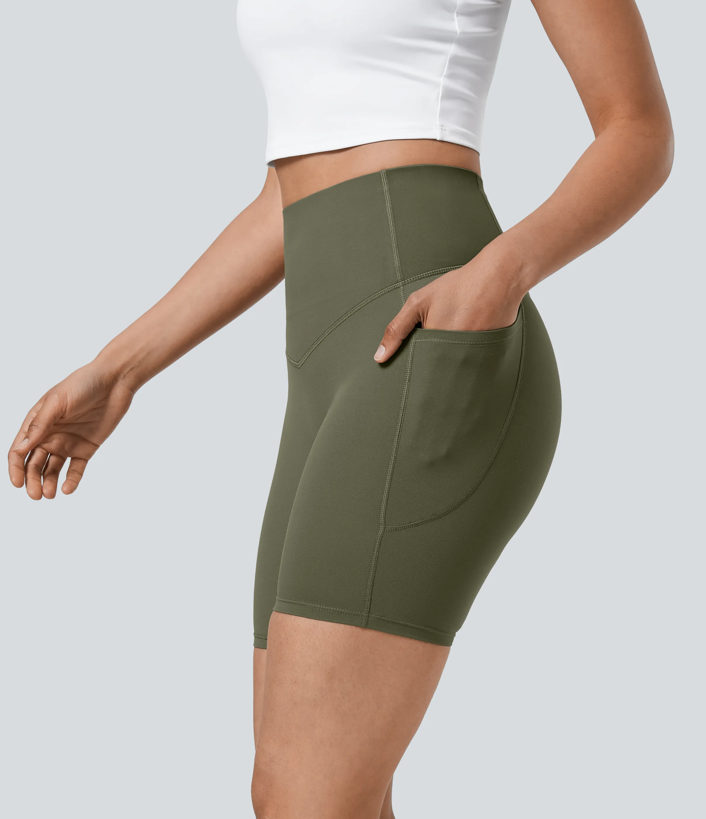 Halara Pantalones cortos SoCinched motociclista entrenamiento moldeador abdomen bolsillo lateral tiro alto 17.5cm - Grass Grey Green - S sold by Halara product image thumbnail 2