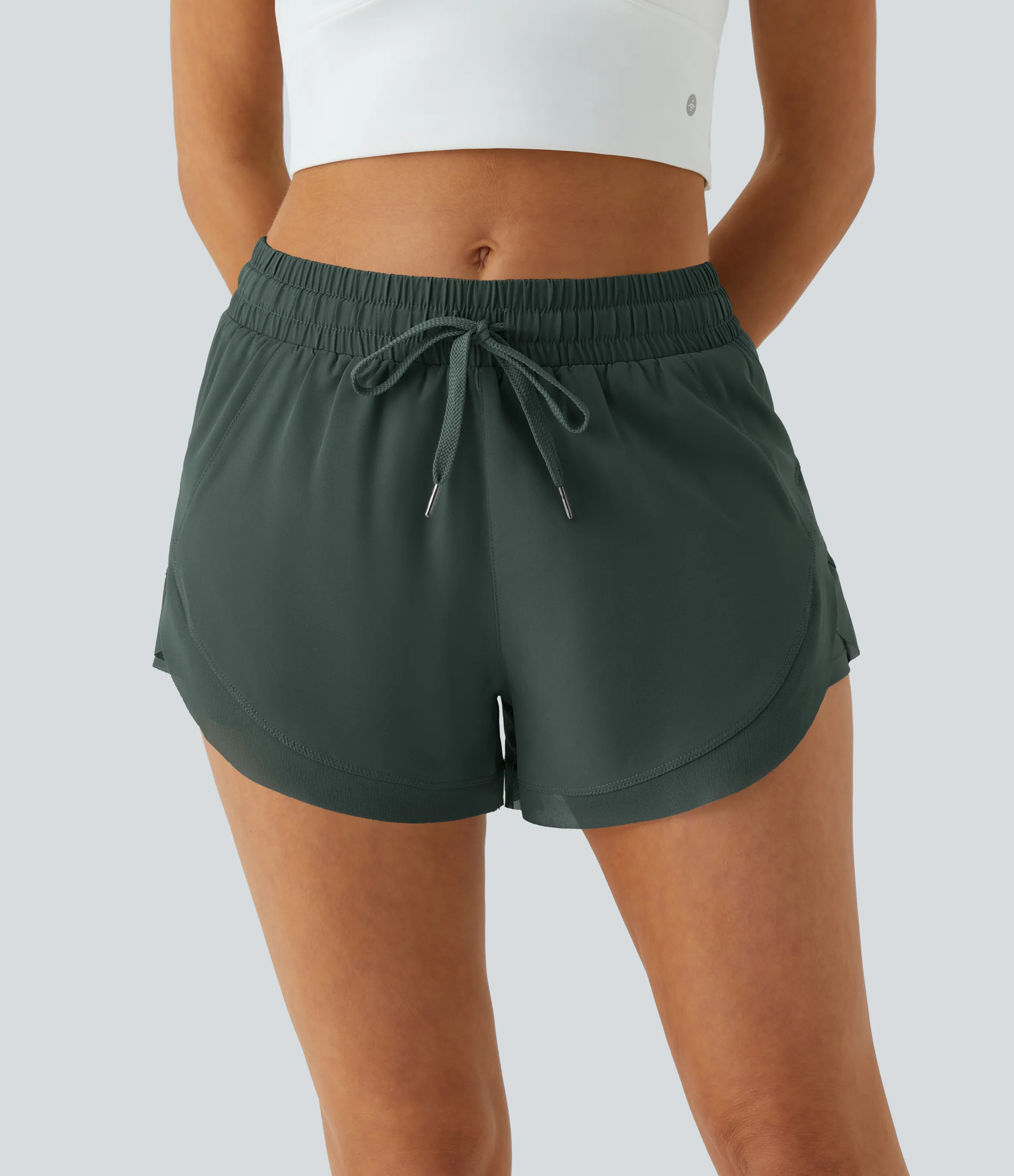 Halara Pantalón corto correr fluidos 2 en 1 tiro medio cordón malla contrastante 7.5cm - Cilantro - L sold by Halara product image thumbnail 3