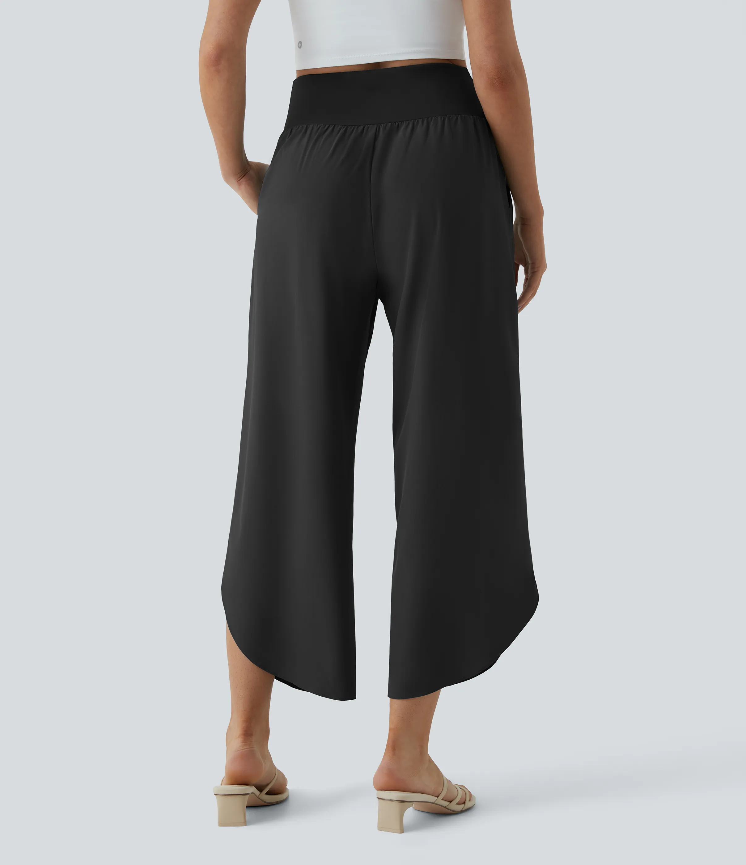 Halara Pantalón Breezeful™ Resort secado rápido abertura bolsillo lateral plisado cruzado tiro alto - Black - XL(tall) sold by Halara product image thumbnail 3