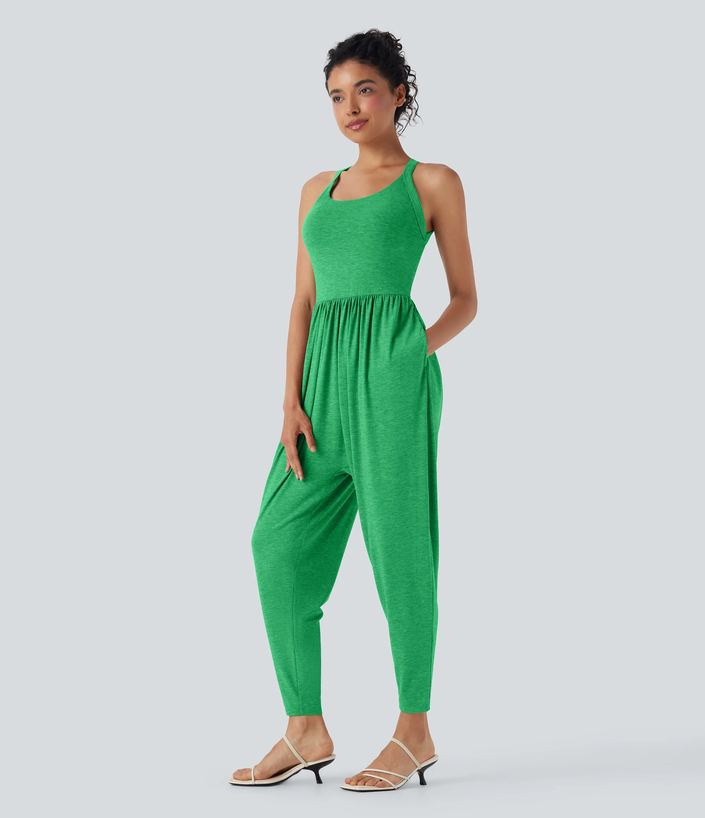 Halara Jumpsuit casual tipo harem con escote en U y bolsillos edición Easy Peezy en copas D-F - Dewleaf Green - XL(regular) sold by Halara product image thumbnail 4