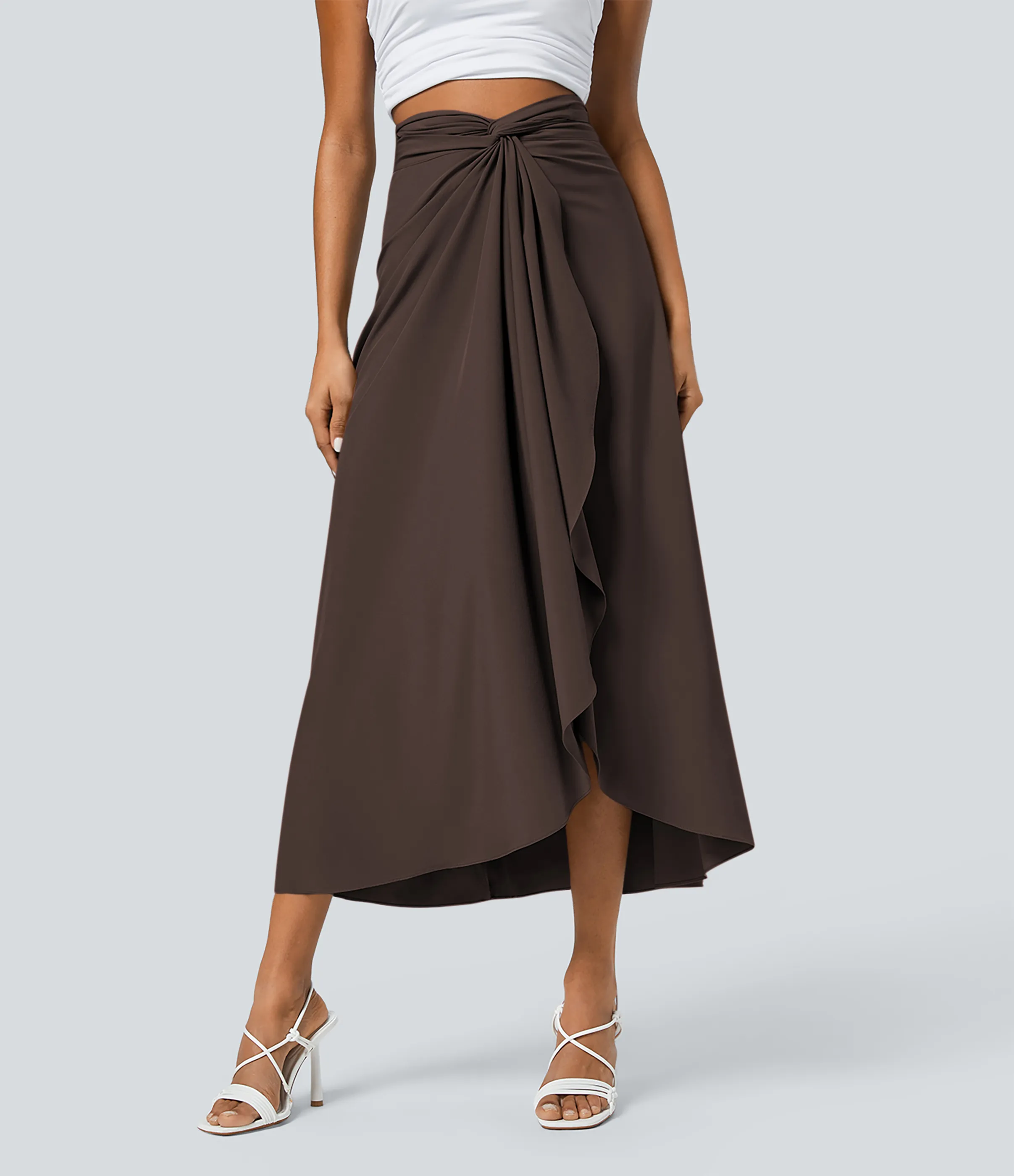 Halara Falda para vacaciones Breezeful™ de secado rápido con espalda torcida y lazo en la espalda de tiro alto - Hot Fudge - XL(regular) sold by Halara