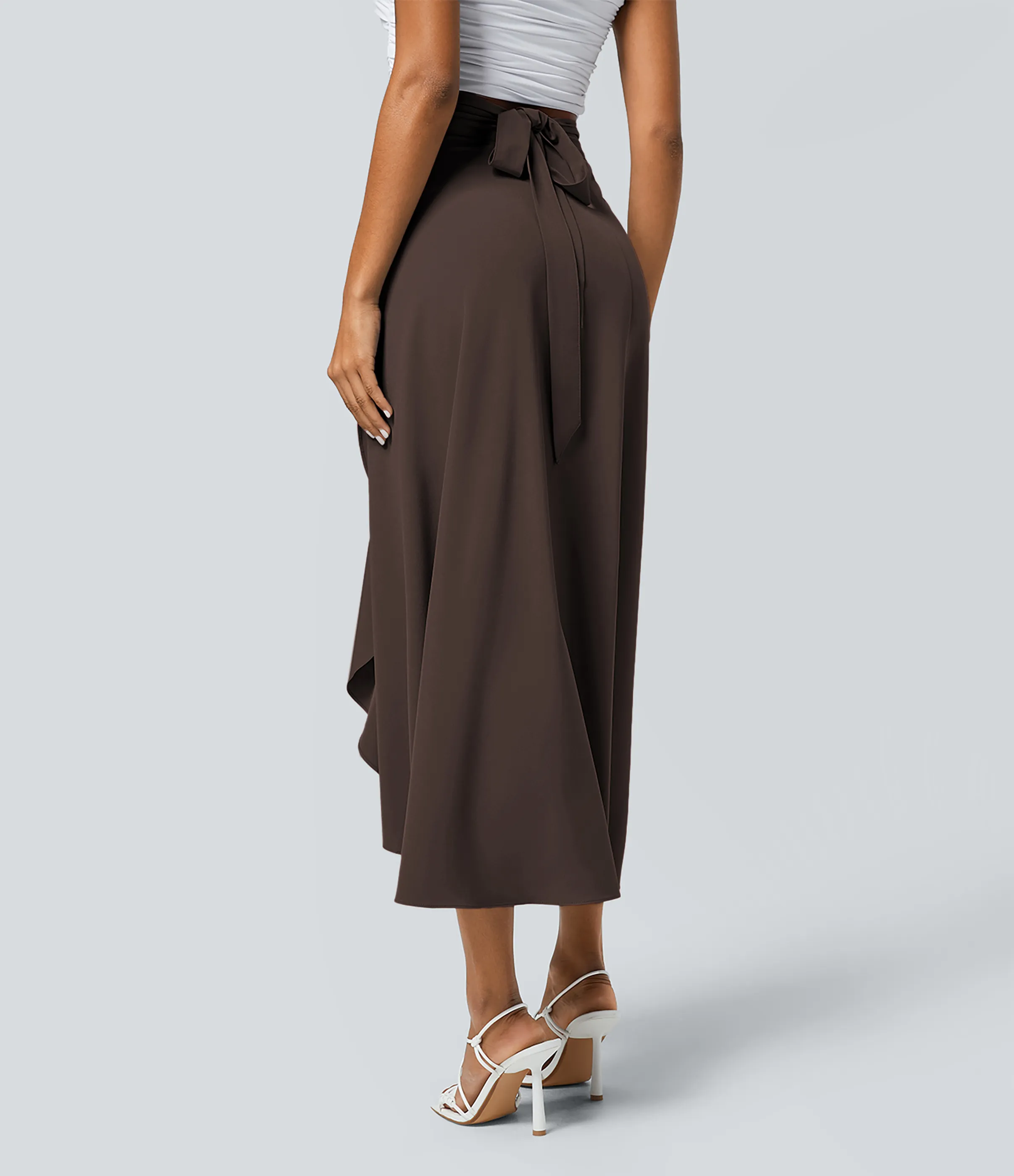 Halara Falda para vacaciones Breezeful™ de secado rápido con espalda torcida y lazo en la espalda de tiro alto - Hot Fudge - XL(regular) sold by Halara product image thumbnail 3