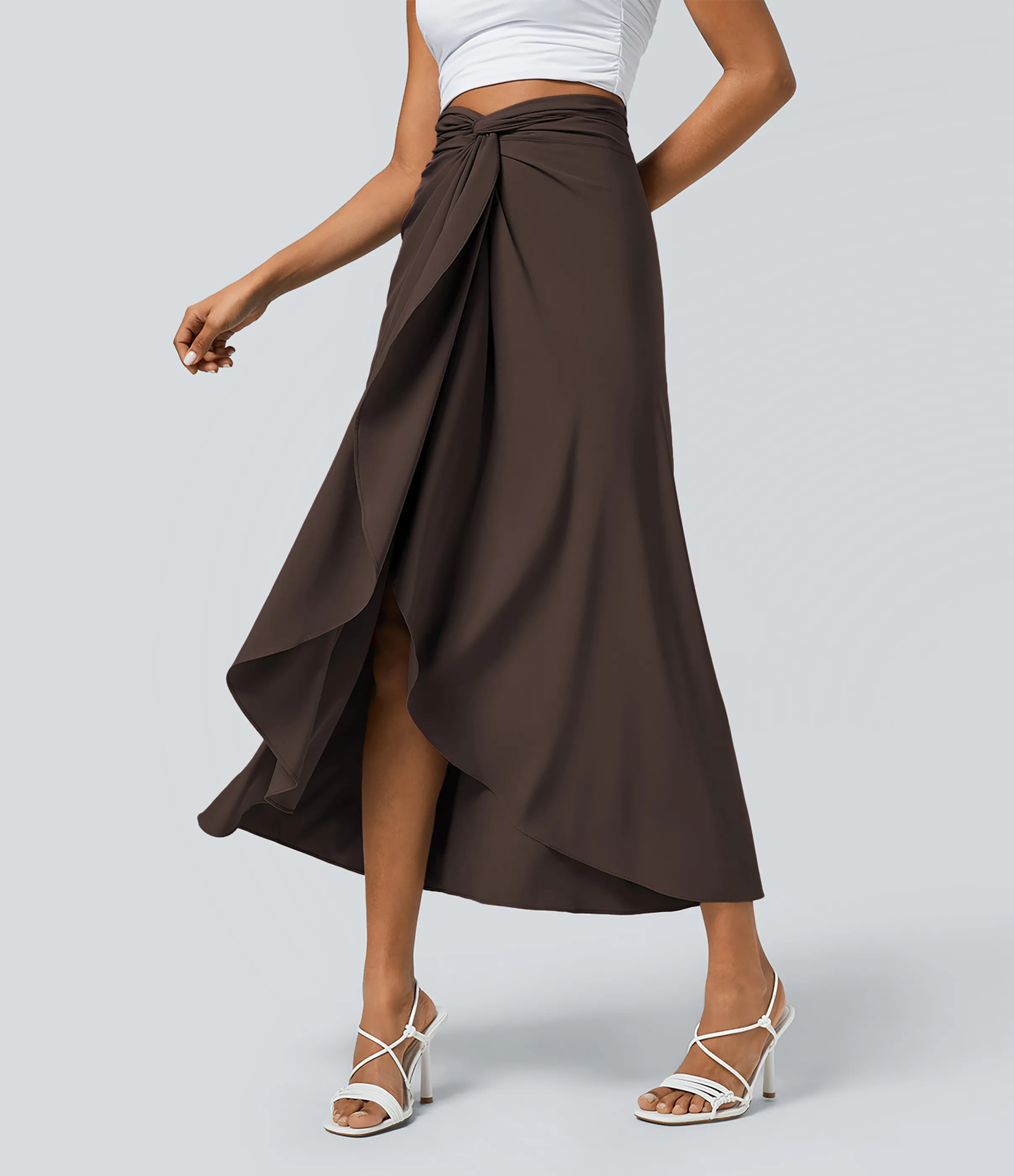 Halara Falda para vacaciones Breezeful™ de secado rápido con espalda torcida y lazo en la espalda de tiro alto - Hot Fudge - XL(regular) sold by Halara product image thumbnail 4