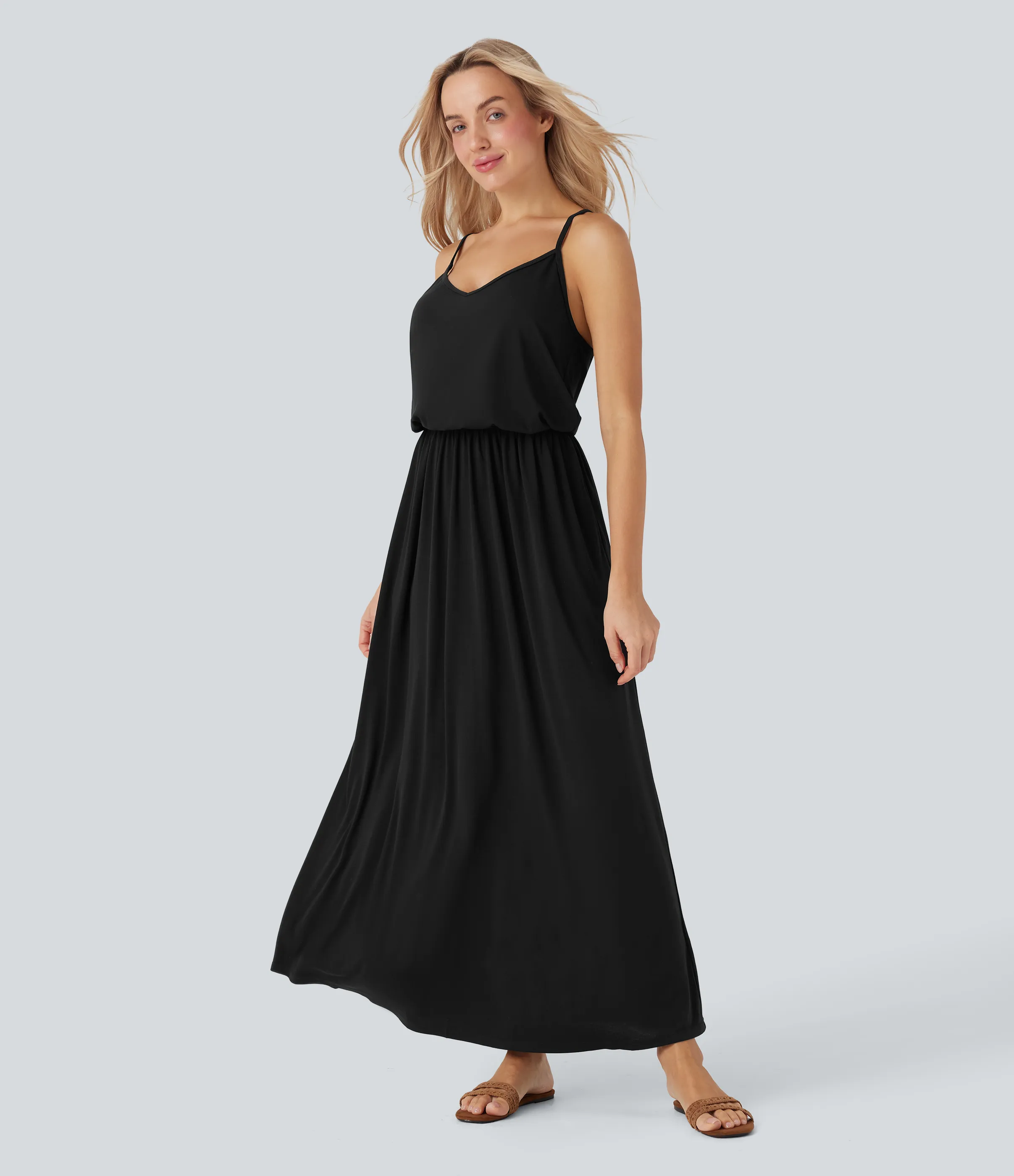 Halara Vestido largo fluido con tirantes ajustables y bolsillos para vacaciones - Black - XL sold by Halara