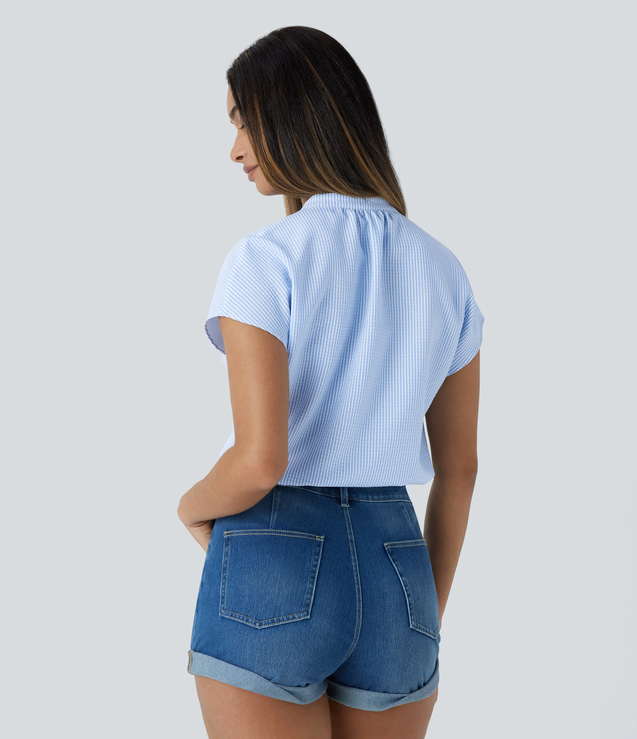 Halara Blusa rayas dobladillo curvo manga corta cuello V - Azure White Stripe - XS sold by Halara product image thumbnail 4