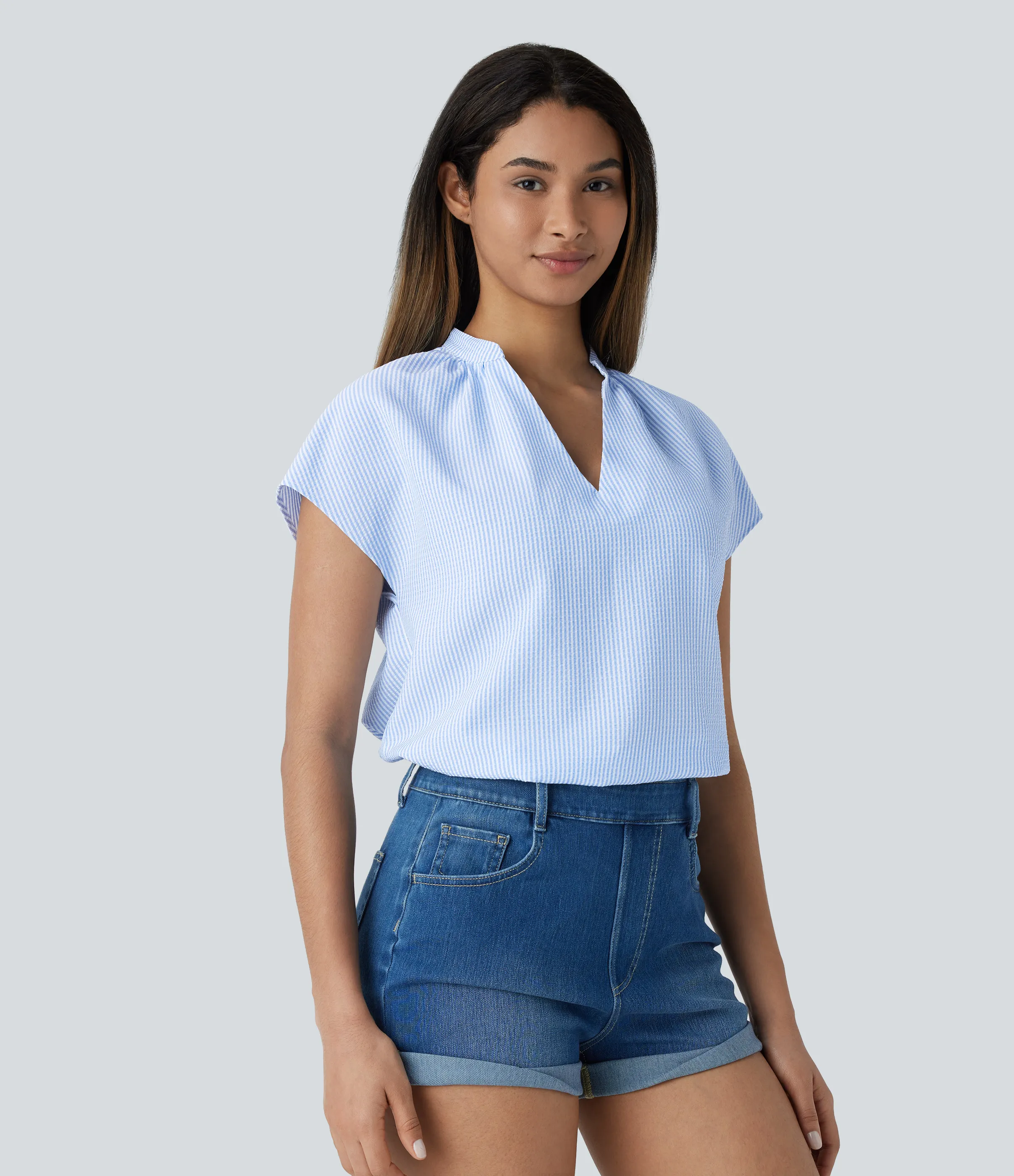 Halara Blusa rayas dobladillo curvo manga corta cuello V - Azure White Stripe - XS sold by Halara product image thumbnail 5
