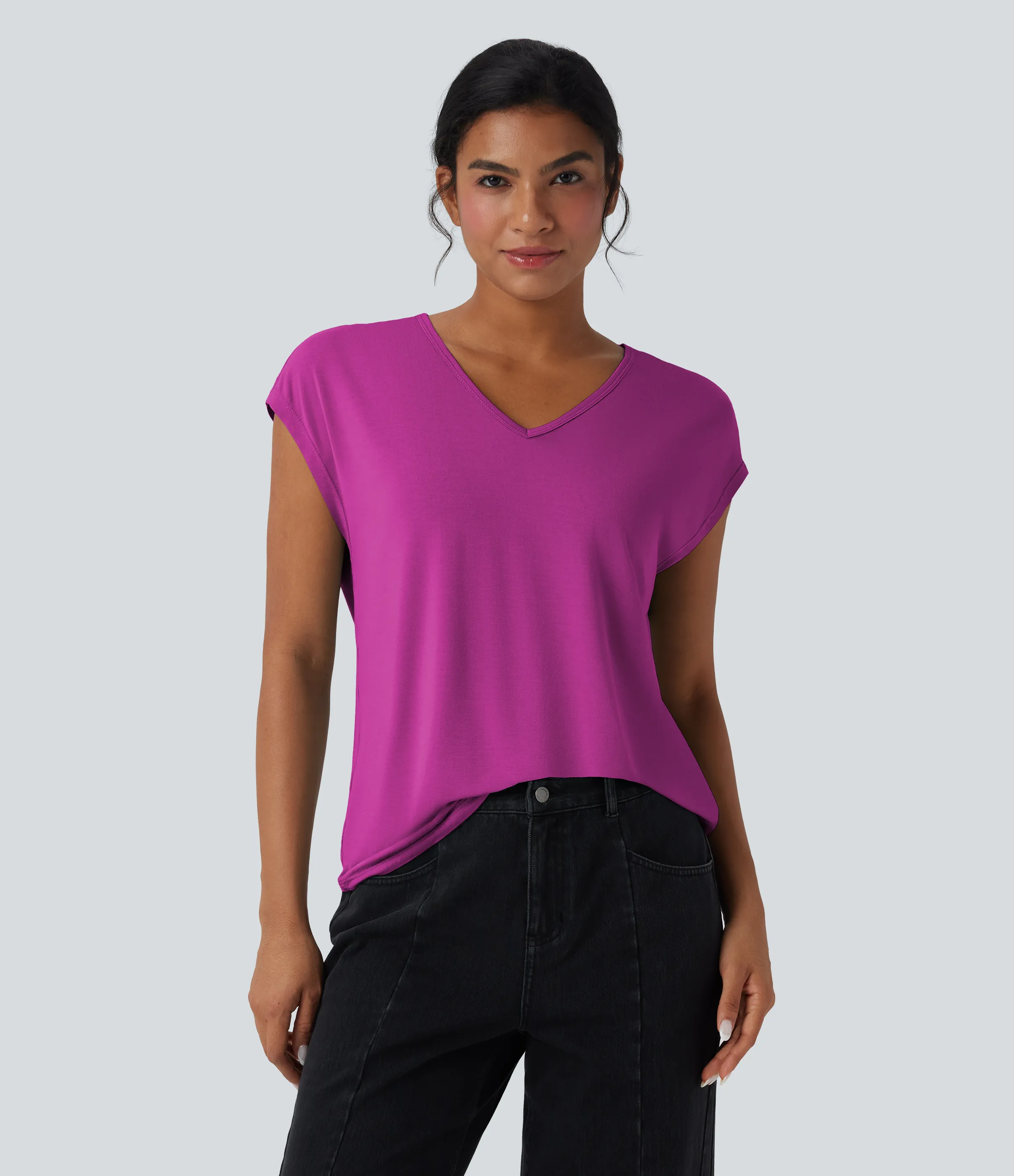 Halara Camiseta casual de manga corta con cuello en V - Fuchsia Fedora - XS sold by Halara