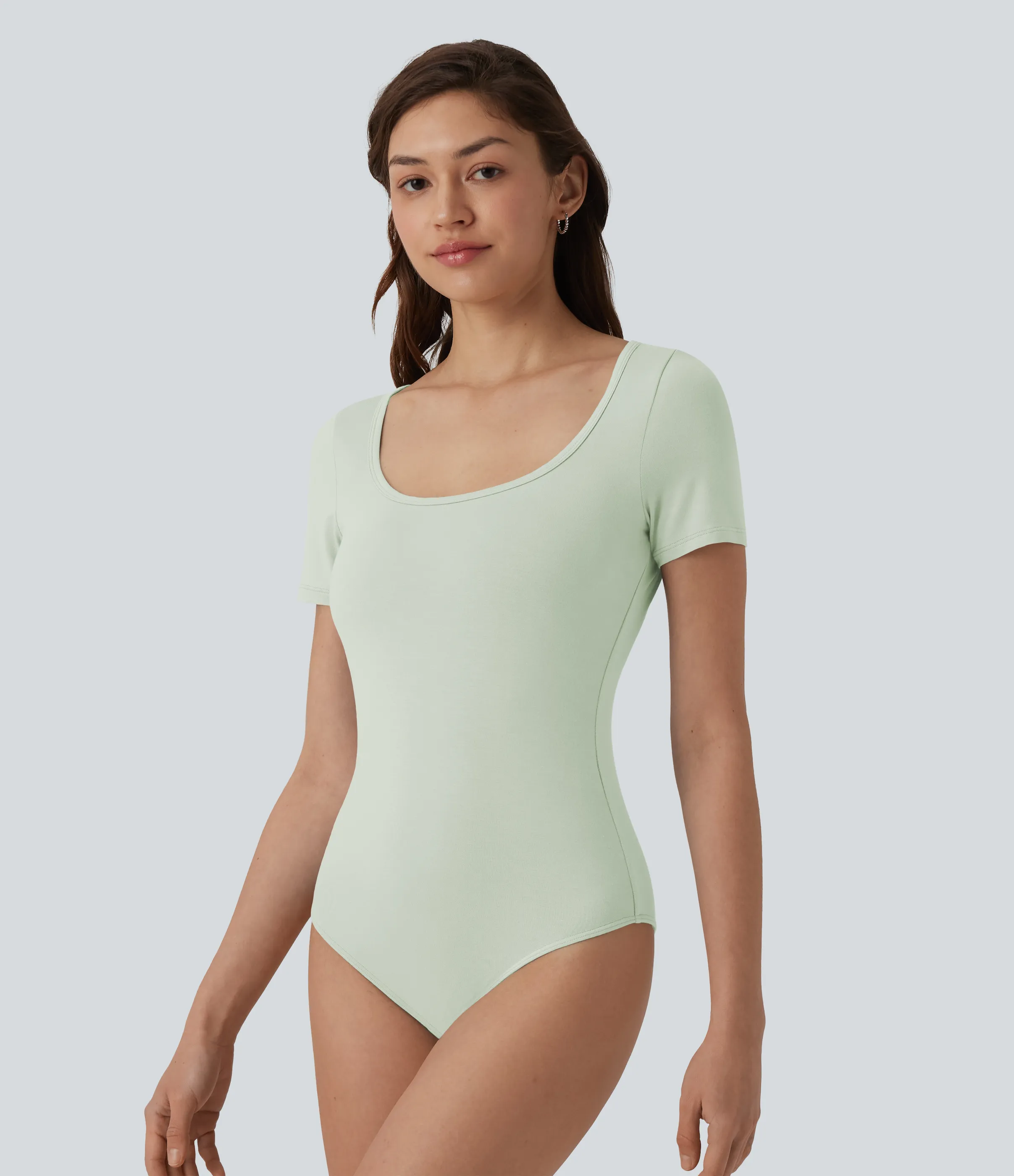 Halara Body oficina ajustado botón presión manga corta cuello U - Green Lily - M sold by Halara product image thumbnail 3