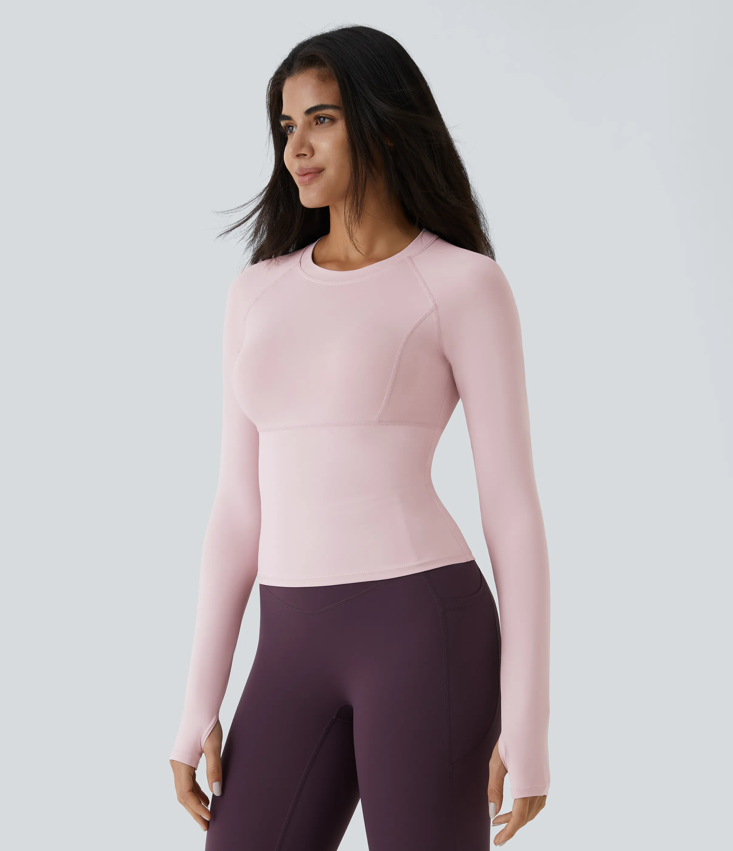 Halara Top deportivo yoga abertura pulgar - Pale Lilac - L(Long) sold by Halara product image thumbnail 4