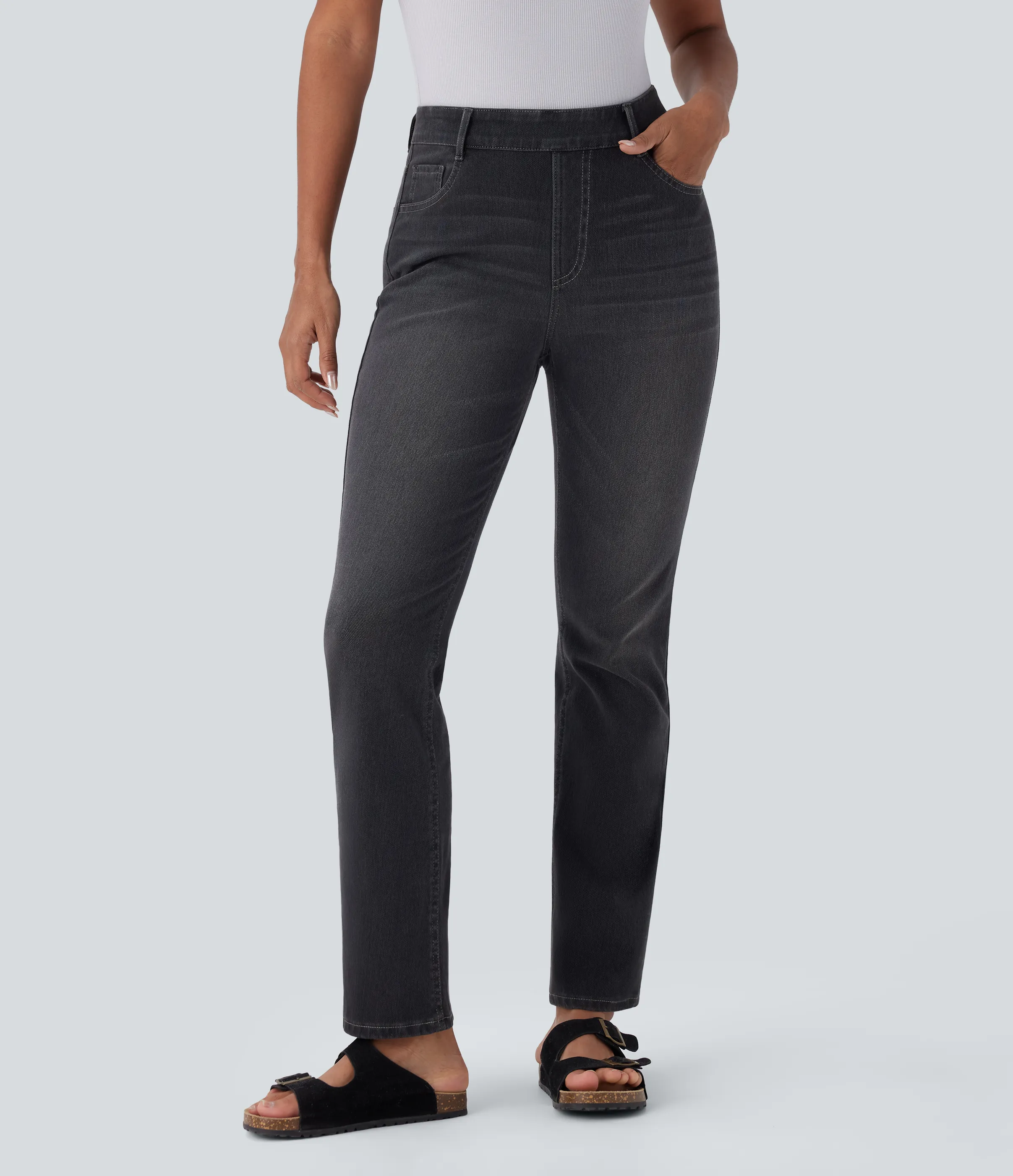 Halara Jeans Halara Flex™ Denim en corte de bota elásticos de tiro alto descoloridos con múltiples bolsillos - Dirty Black Denim - L(petite) sold by Halara product image thumbnail 4