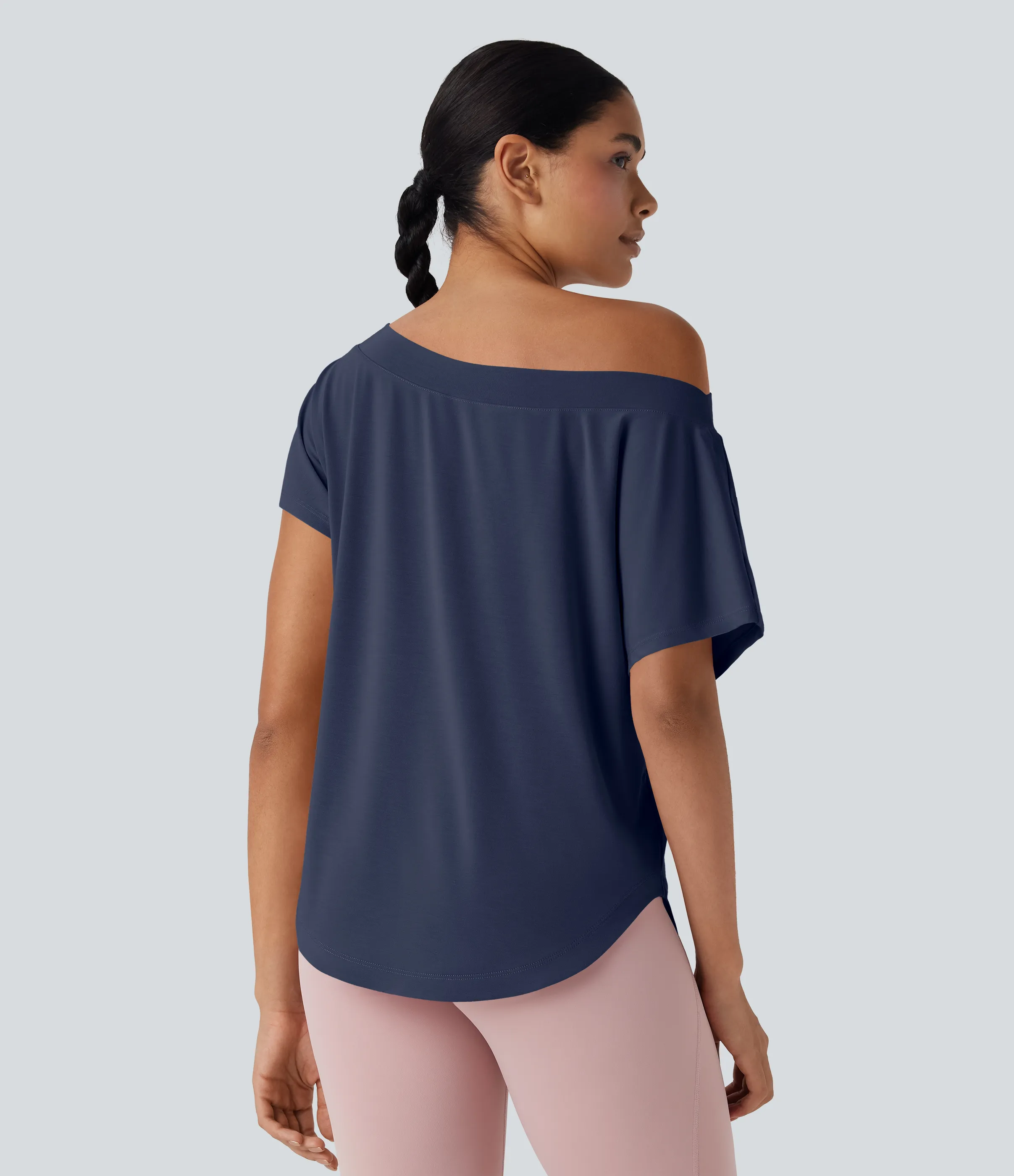 Halara Top deportivo de yoga de manga corta con secado rápido y hombro descubierto con dobladillo curvo - Mood Indigo - L sold by Halara product image thumbnail 3