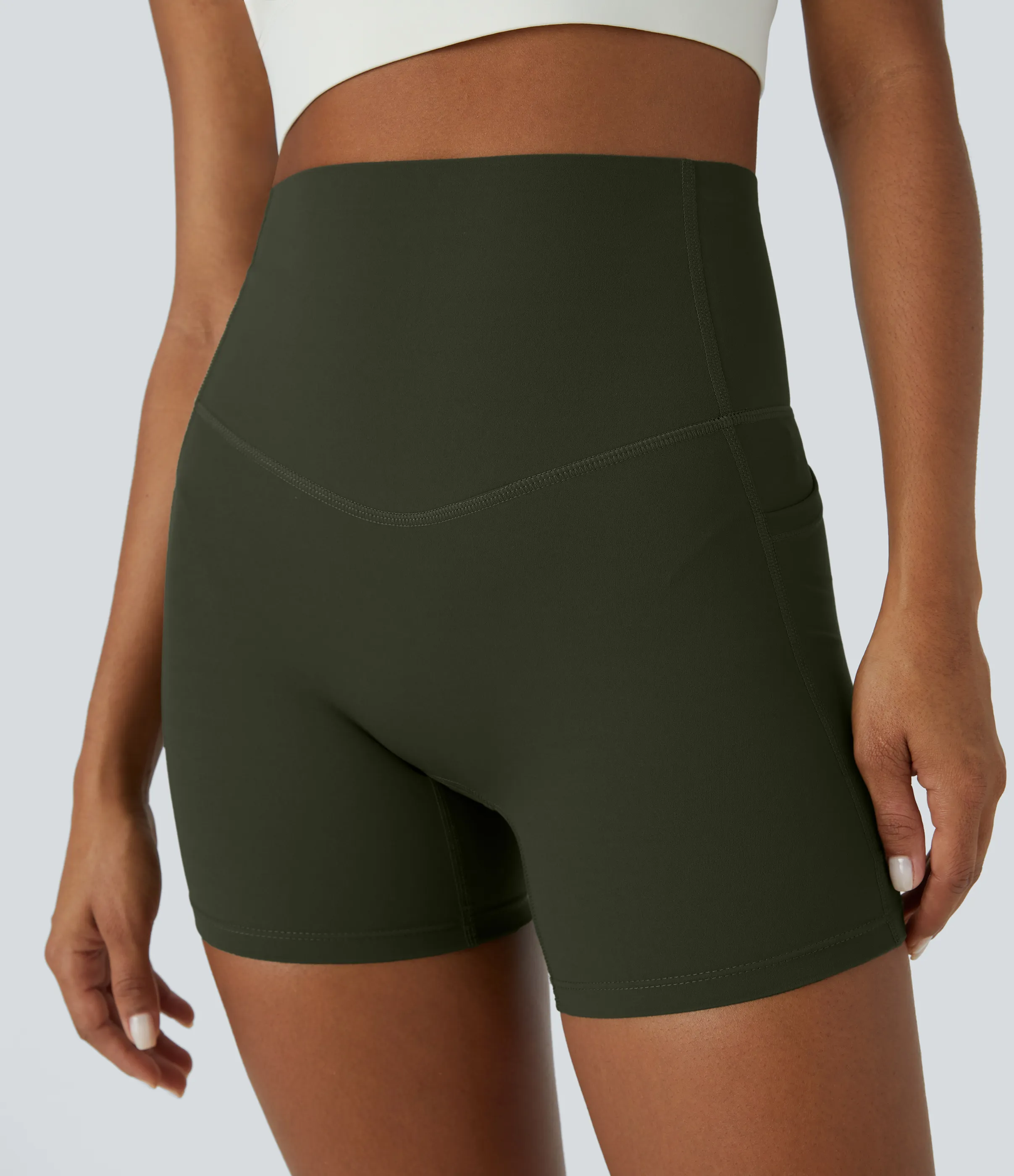 Halara Shorts de ciclista UltraSculpt™ moldeadores de abdomen de tiro alto y bolsillos laterales 12.5cm - Deep Woodland Green - M sold by Halara product image thumbnail 5