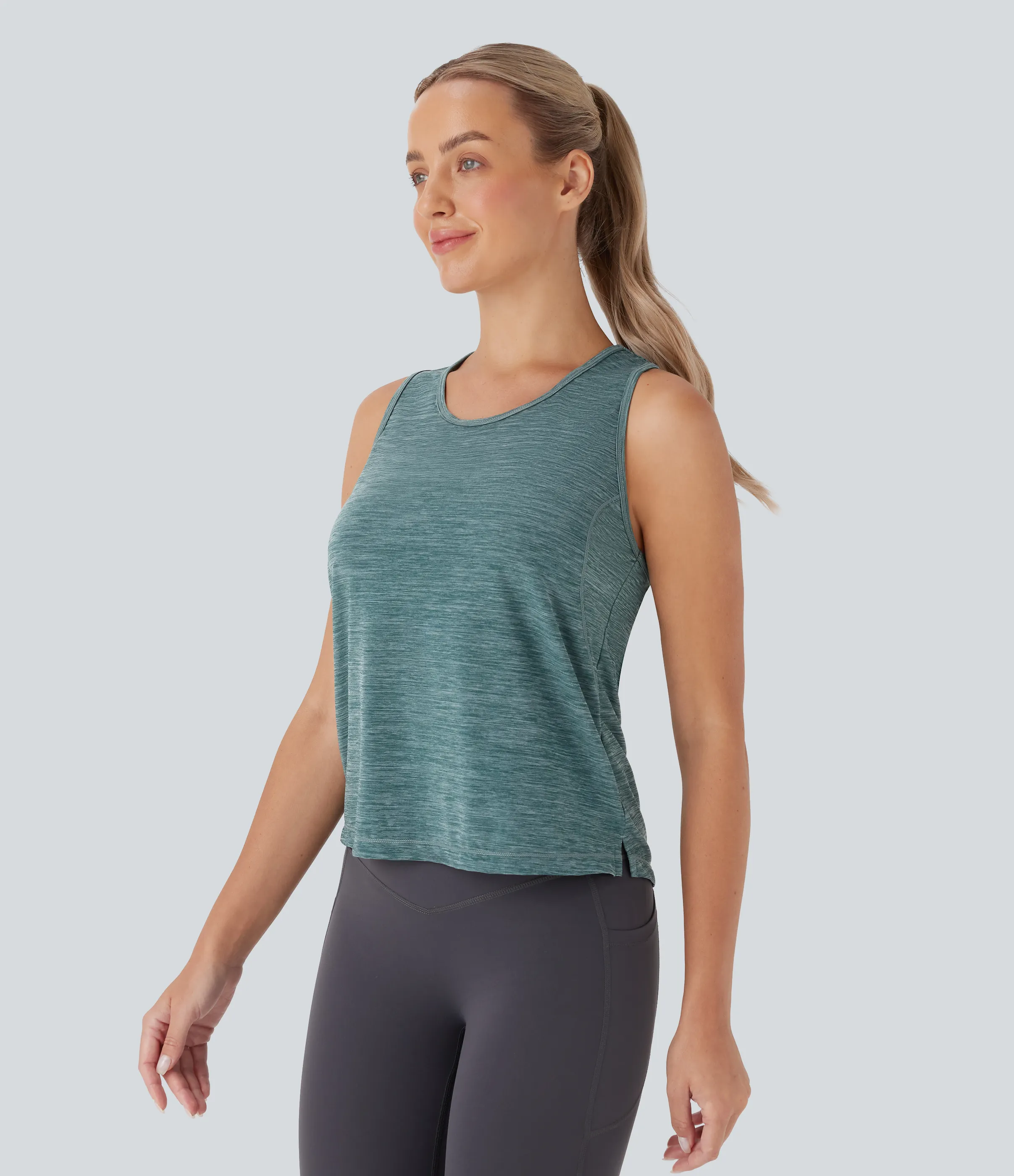 Halara Camiseta de senderismo sin mangas con espalda cruzada y dobladillo dividido - Green Texture - S sold by Halara product image thumbnail 4