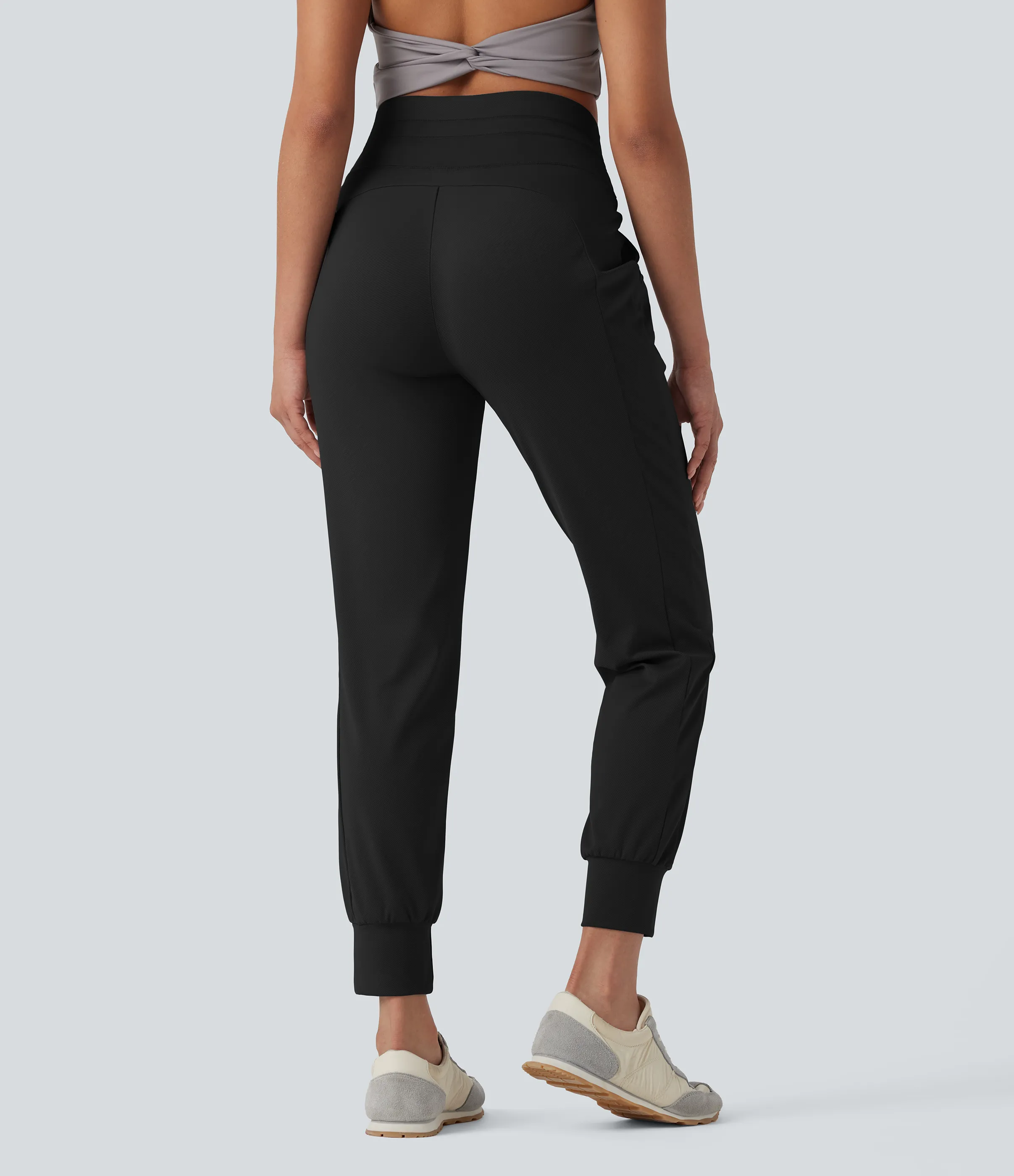 Halara Pantalones deportivos de yoga de tiro alto con cordón y secado rápido con bolsillos y protección UPF 40+ - Black - XS(regular) sold by Halara product image thumbnail 3