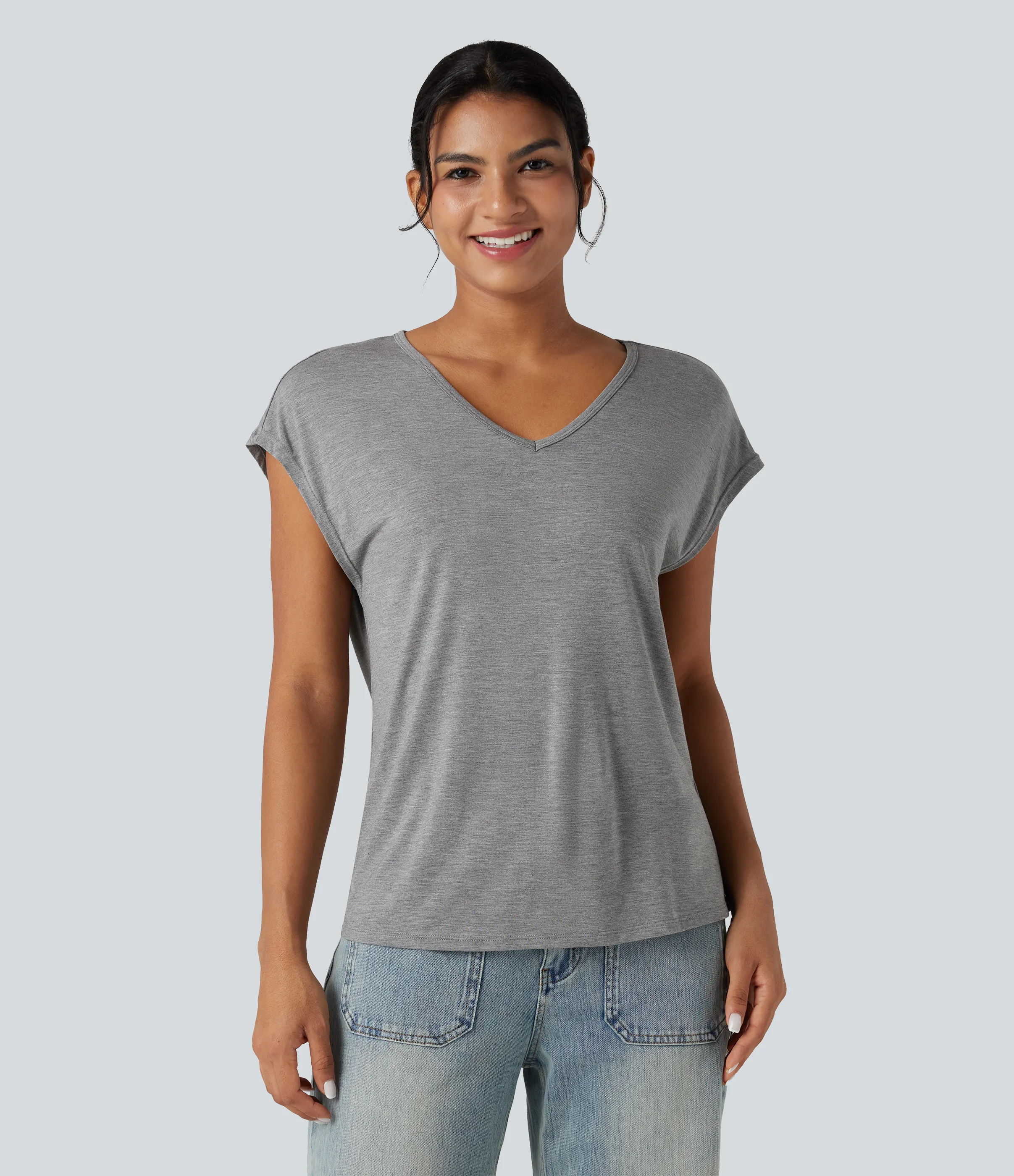 Halara Camiseta casual de manga corta con cuello en V - Fog Gray - XL sold by Halara product image thumbnail 4