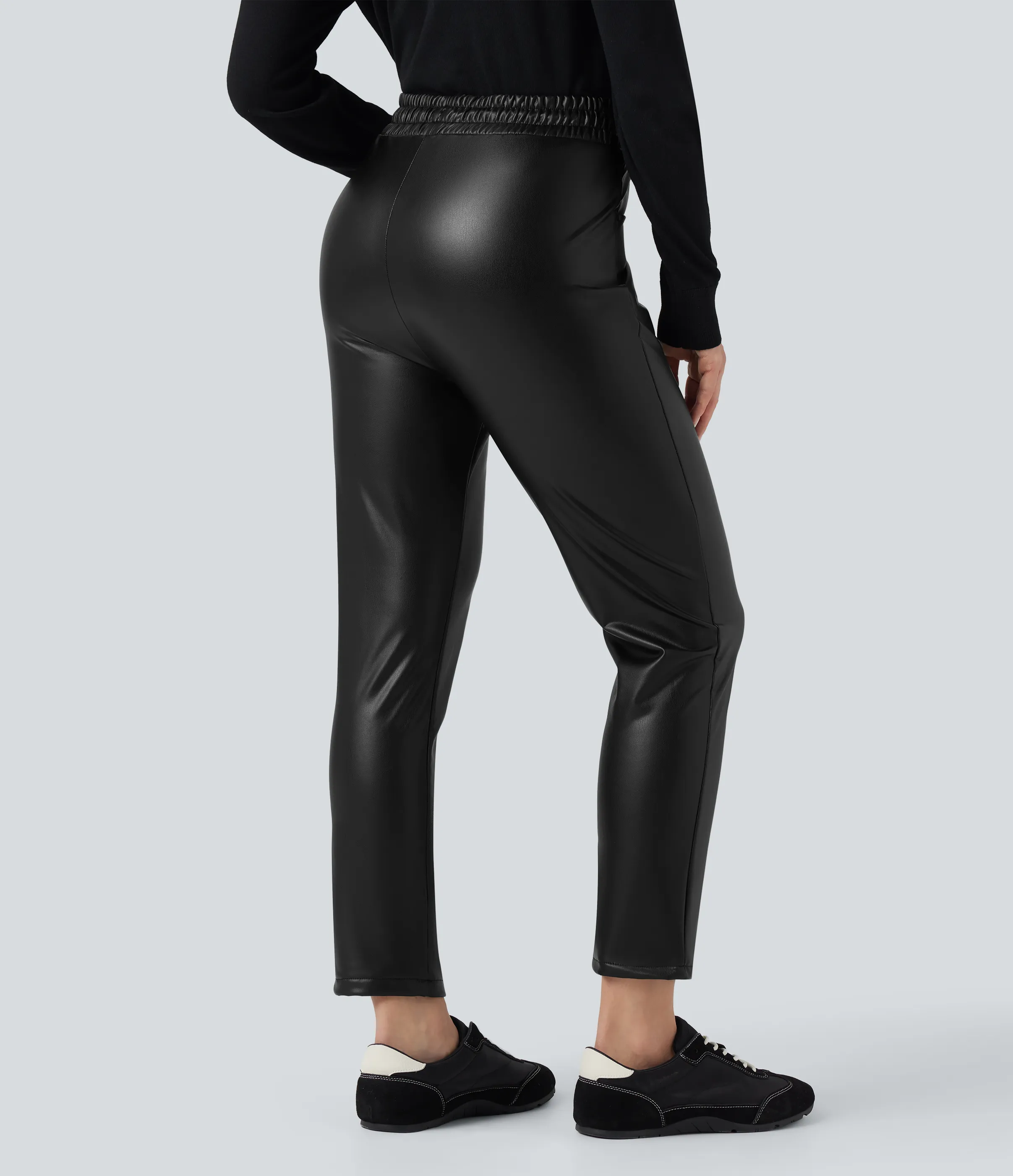 Halara Pantalones casuales elásticos de tiro alto con polar PU, cordón y bolsillos en largo7/8 - Black - L(regular) sold by Halara product image thumbnail 3