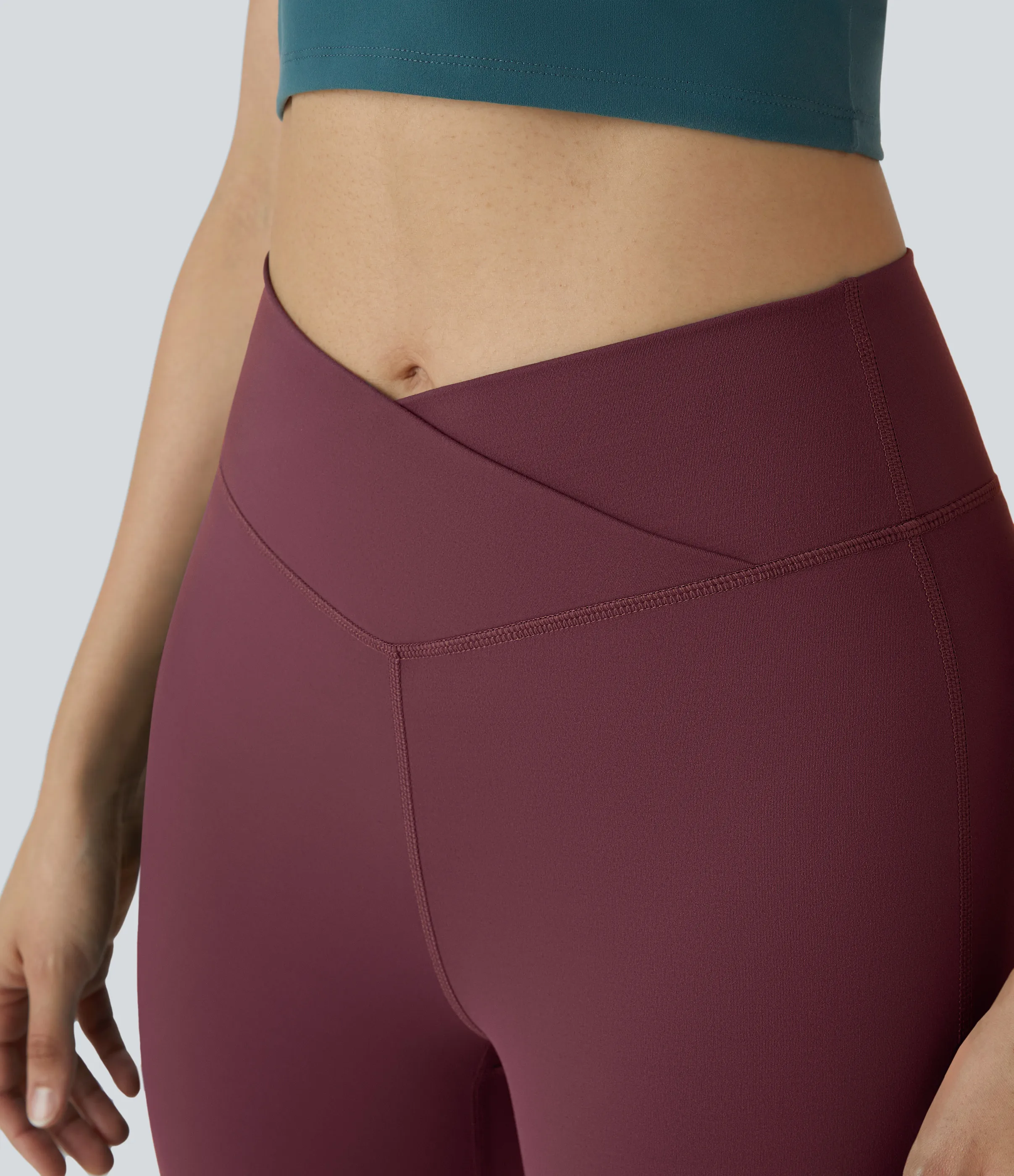 Halara Leggings yoga acampanado cruzado tiro alto - Red Mahogany - L(petite) sold by Halara product image thumbnail 5