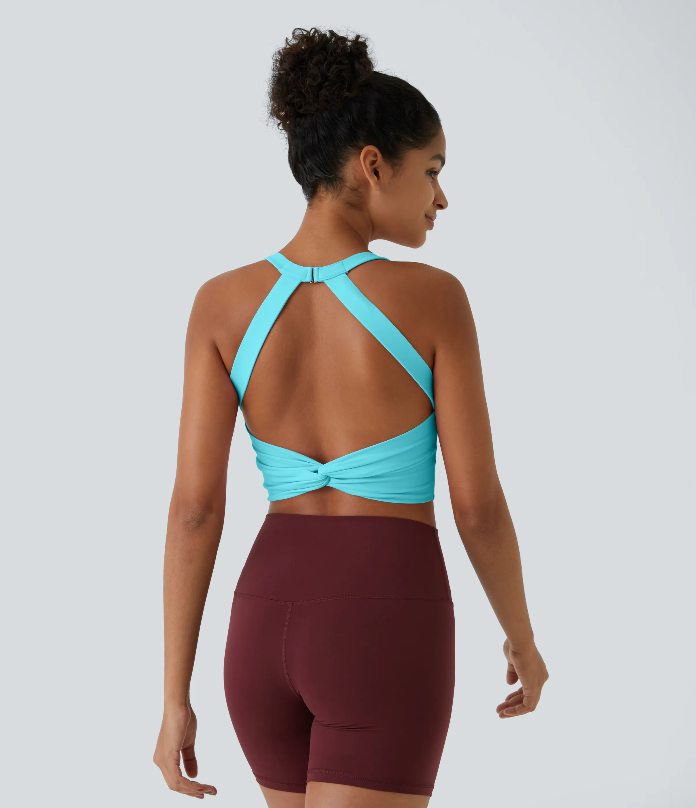 Halara Top corto de yoga SoftlyZero™ Plush afelpado con abertura en copas D-F - Baroque Blue - M sold by Halara product image thumbnail 2