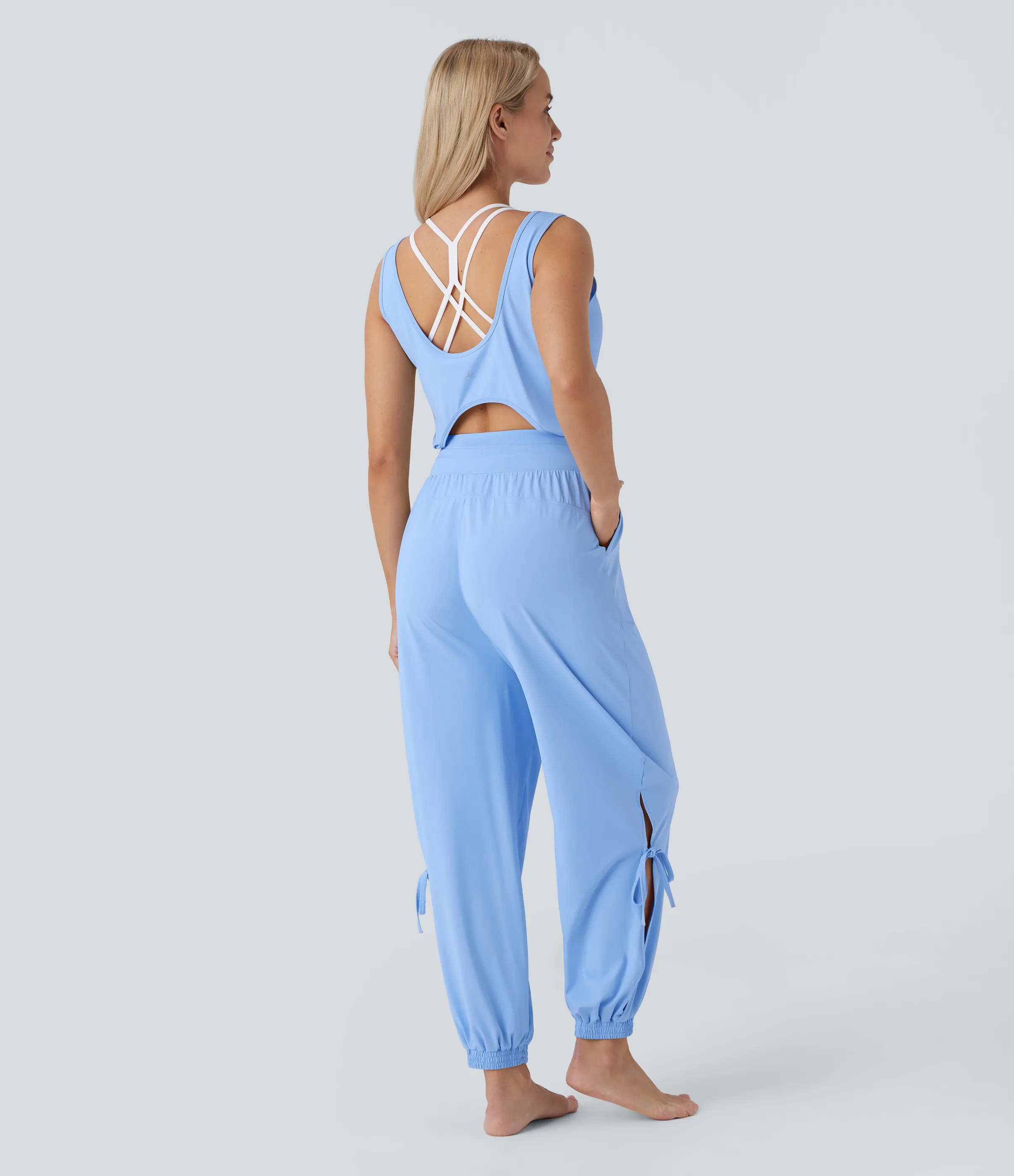 Halara Jumpsuit de yoga sin mangas con espalda descubierta, cordón ajustable y bolsillos laterales de tacto fresco - UPF50+ - Sky Blue - M(regular) sold by Halara product image thumbnail 5