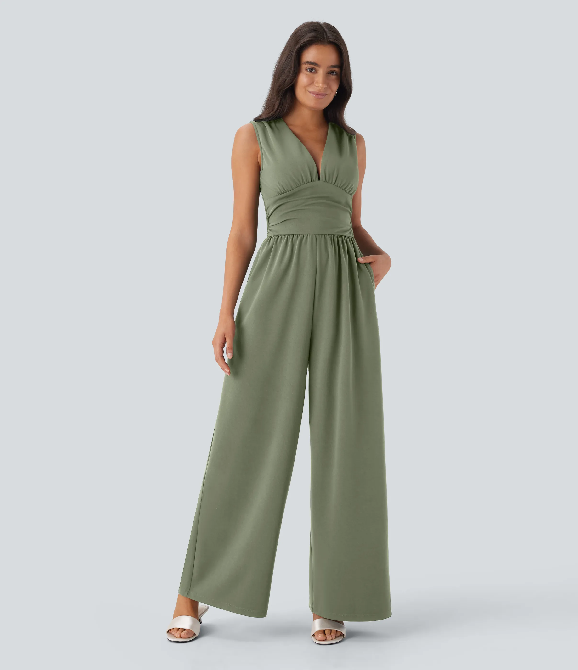 Halara Mono fiesta cuello V sin mangas fruncido lateral cremallera invisible - Easy Peezy - Oil Green - M(petite) sold by Halara product image thumbnail 2
