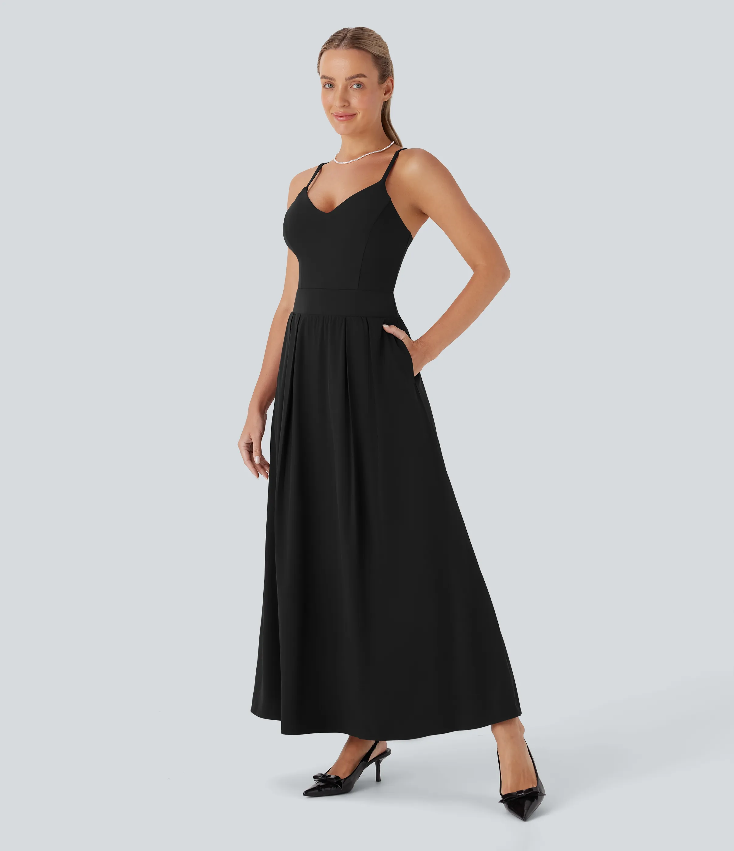 Halara Vestido largo fluido Breezeful™ de secado rápido con bolsillos laterales y espalda descubierta para dama de honor e invitada de boda - Black - XL sold by Halara product image thumbnail 5